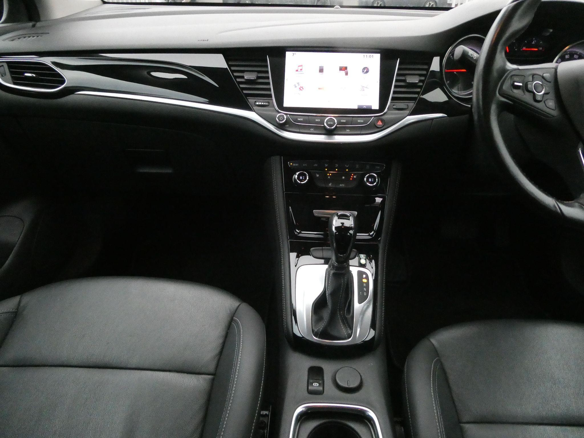 Vauxhall Astra Image 16