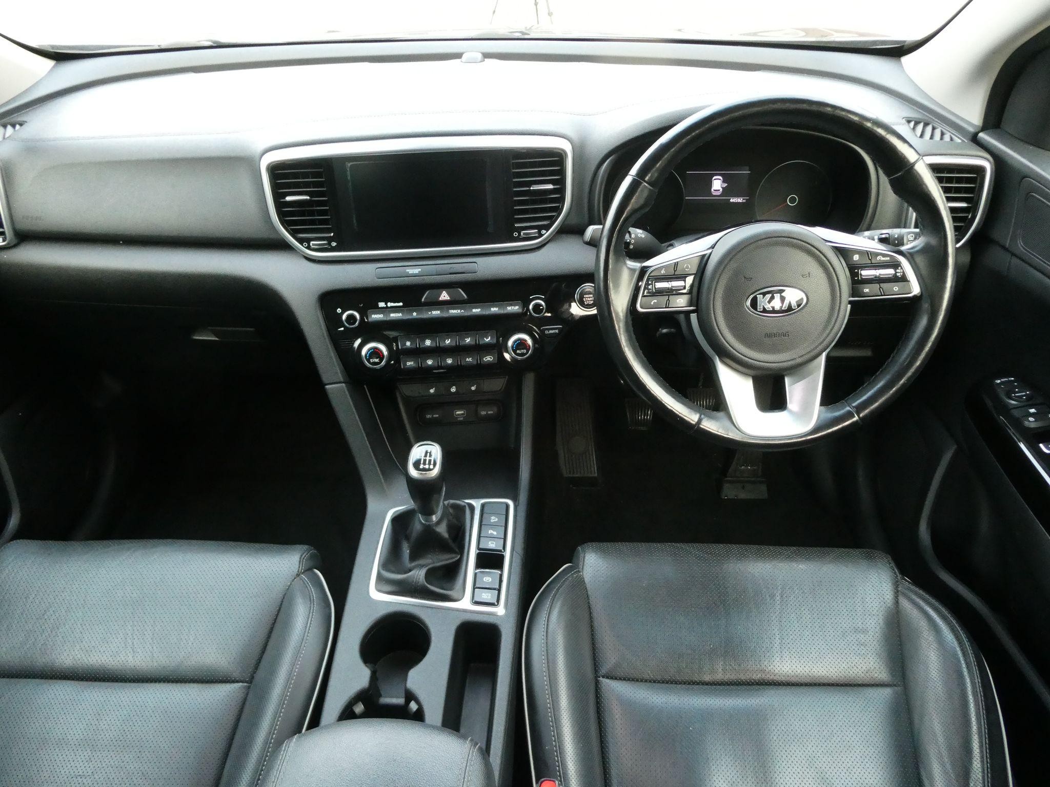 Kia Sportage Image 12