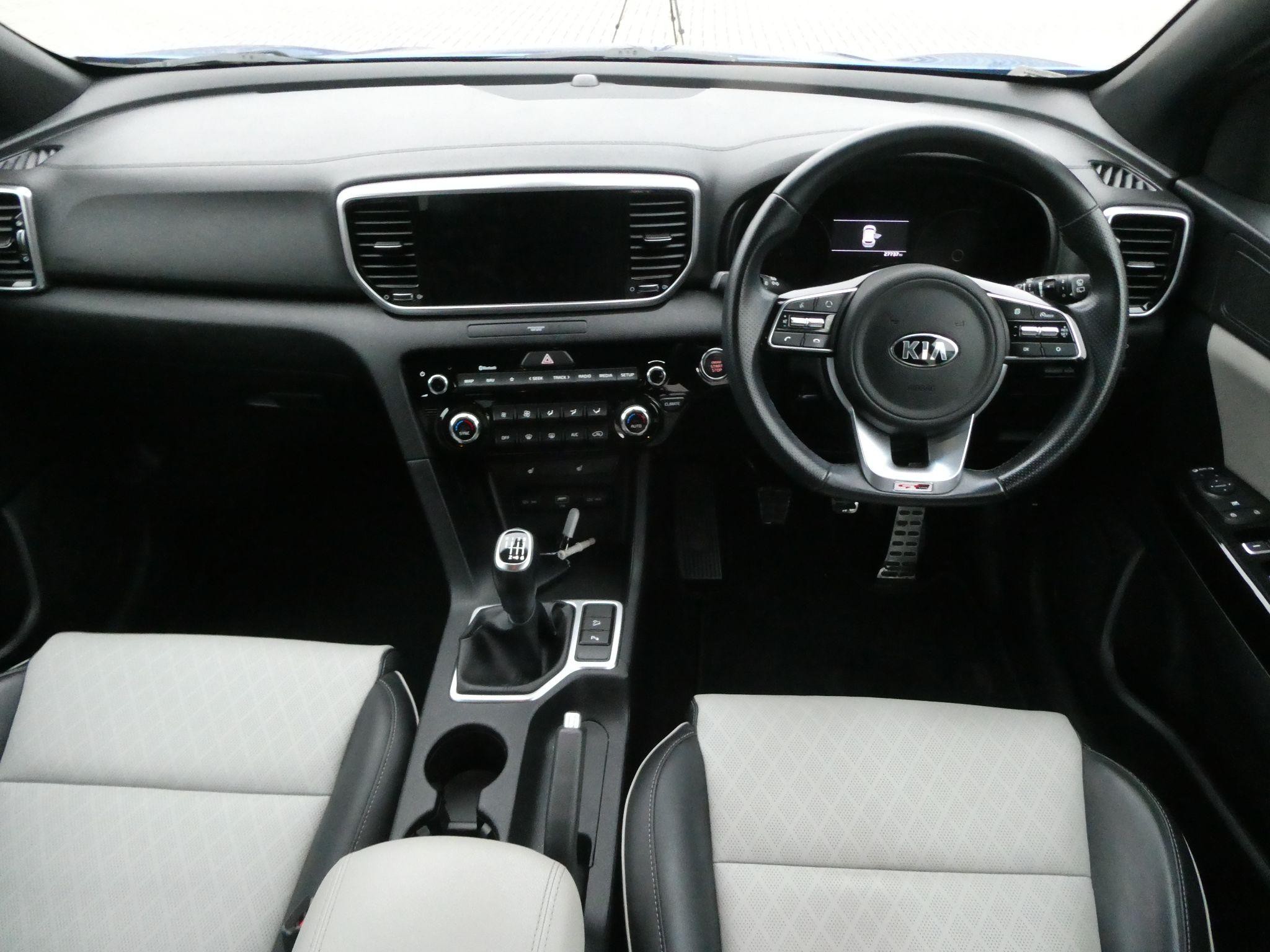 Kia Sportage Image 12