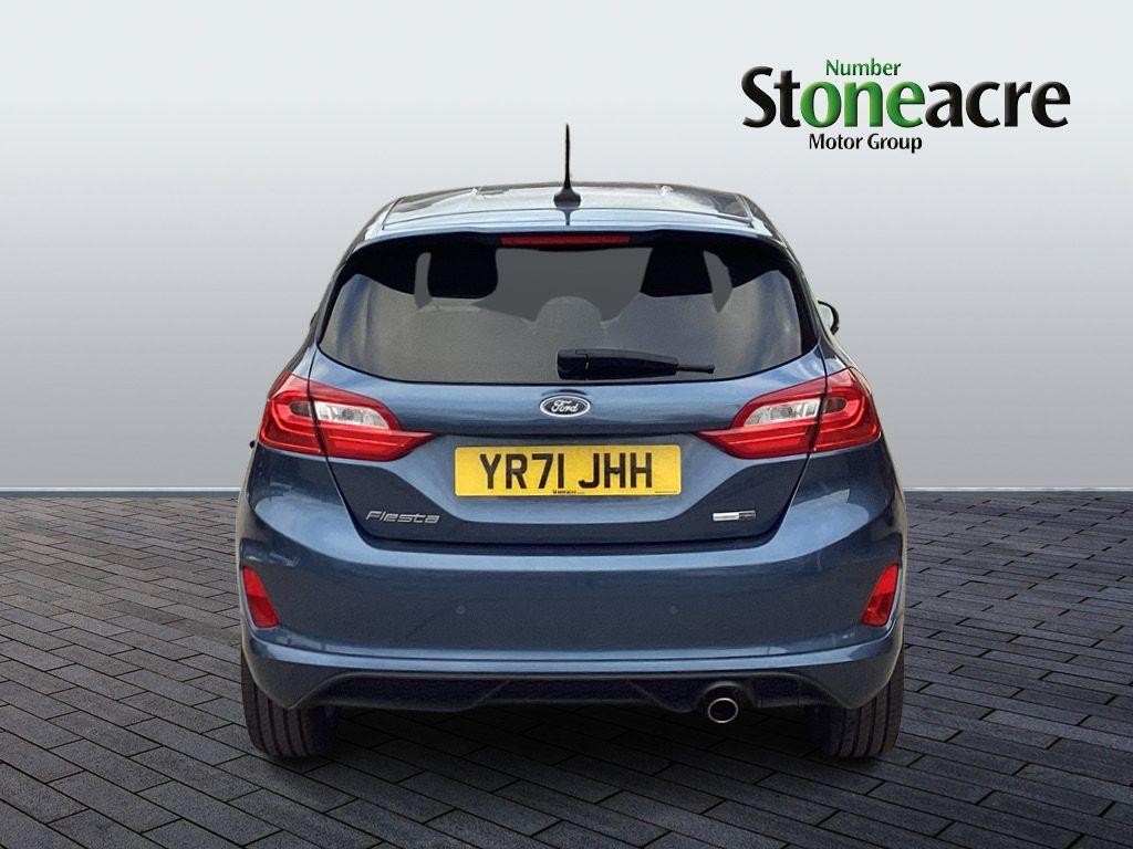 Ford Fiesta Image 4