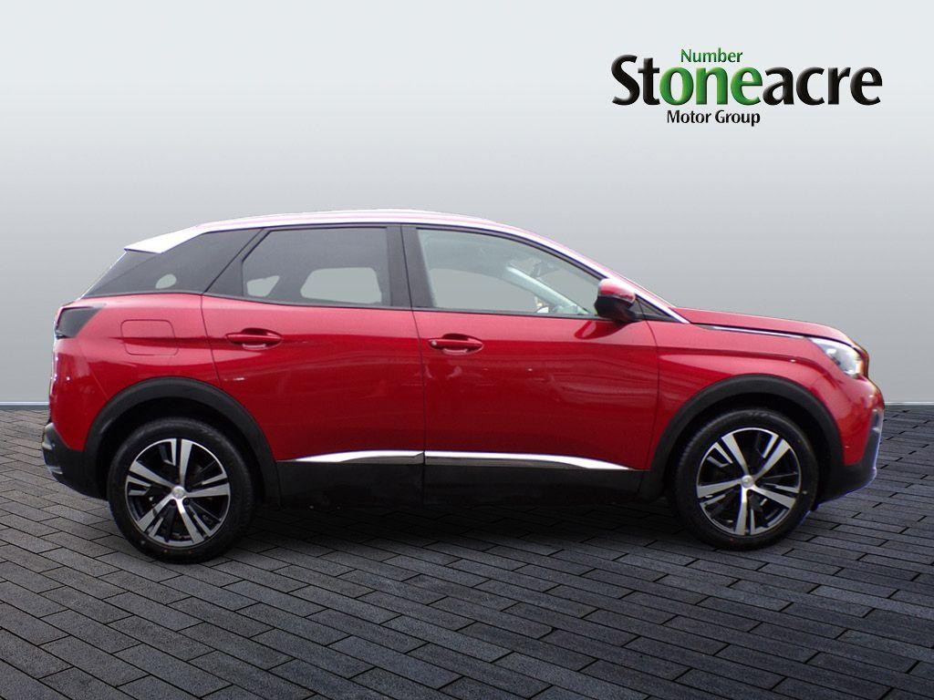 Peugeot 3008 Image 2