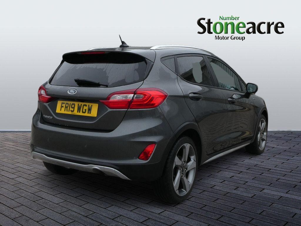 Ford Fiesta Image 3