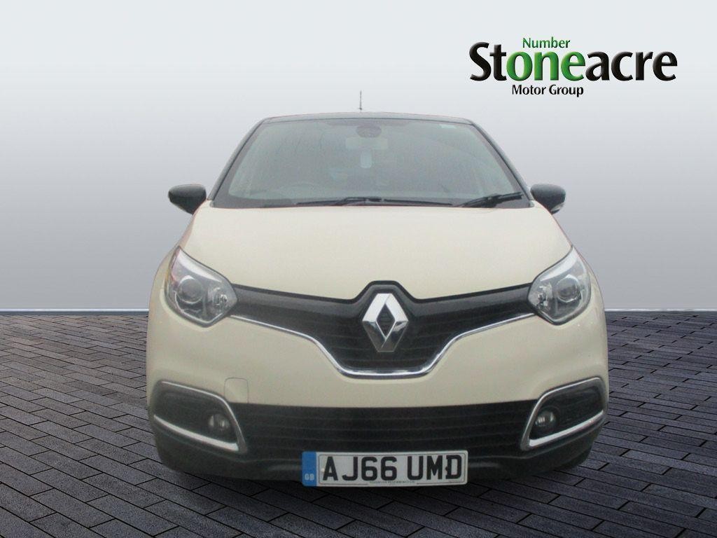 Renault Captur Image 2