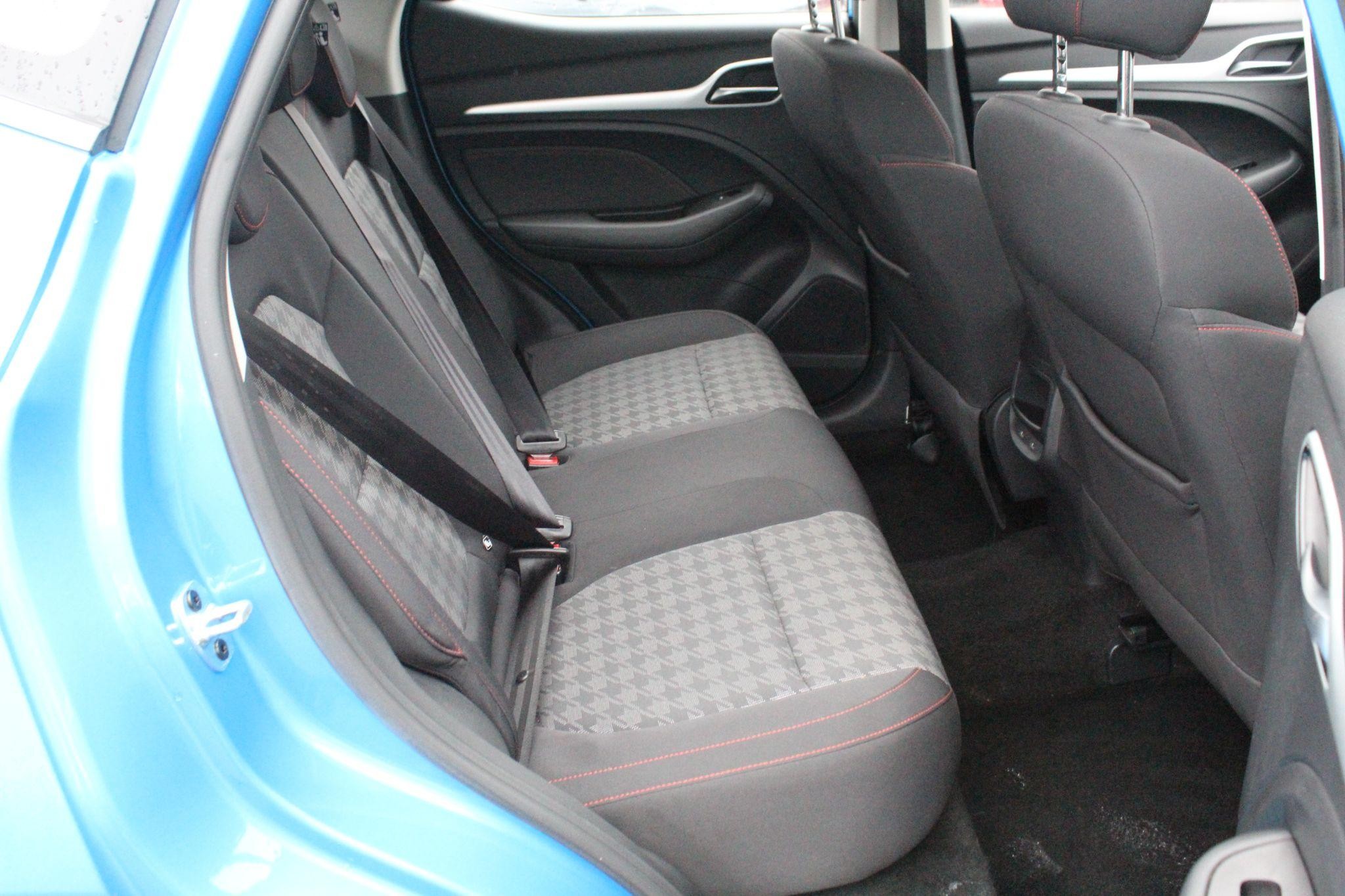 MG ZS Image 21