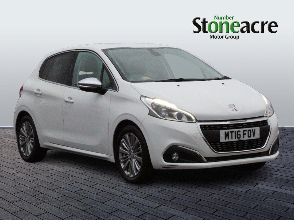 Peugeot 208 Image 1