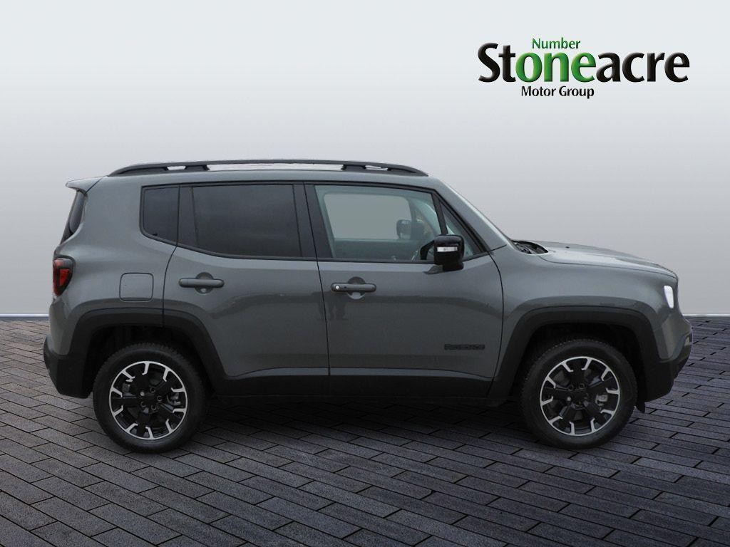 Jeep Renegade Image 2