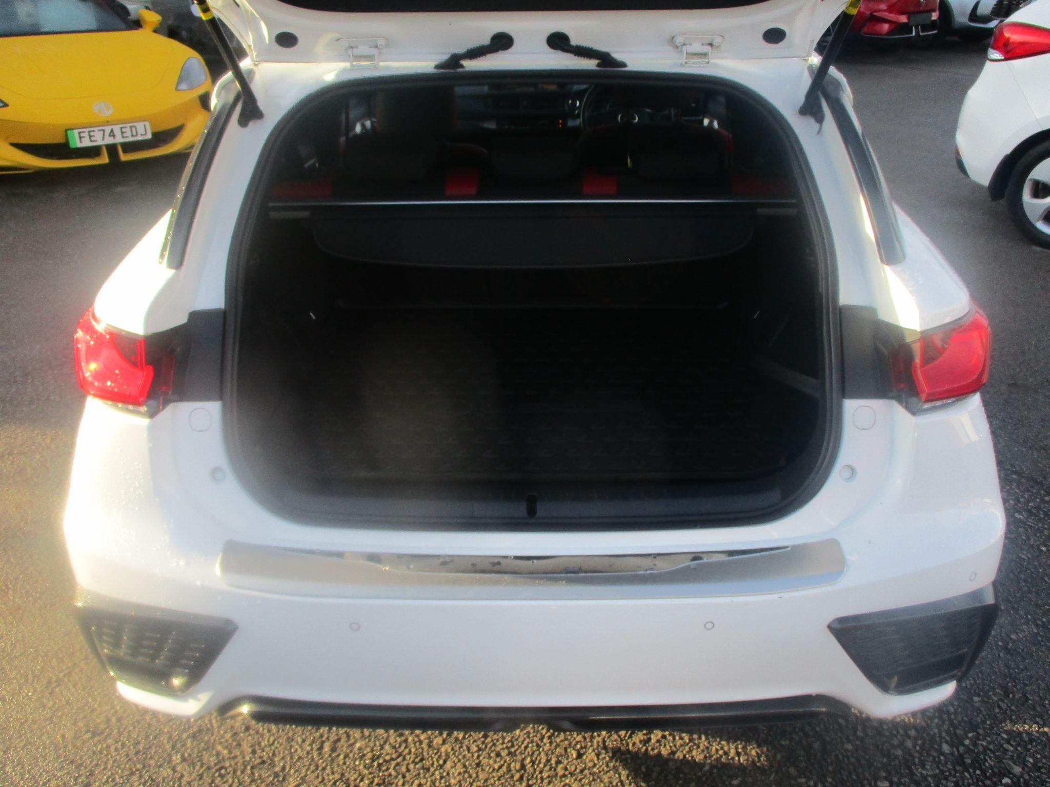 Lexus CT Image 38