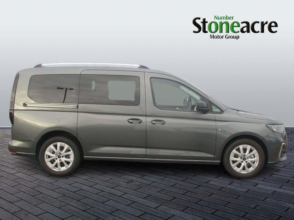 Ford Grand Tourneo Connect Image 2