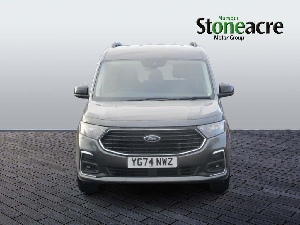 Ford Grand Tourneo Connect Image 8