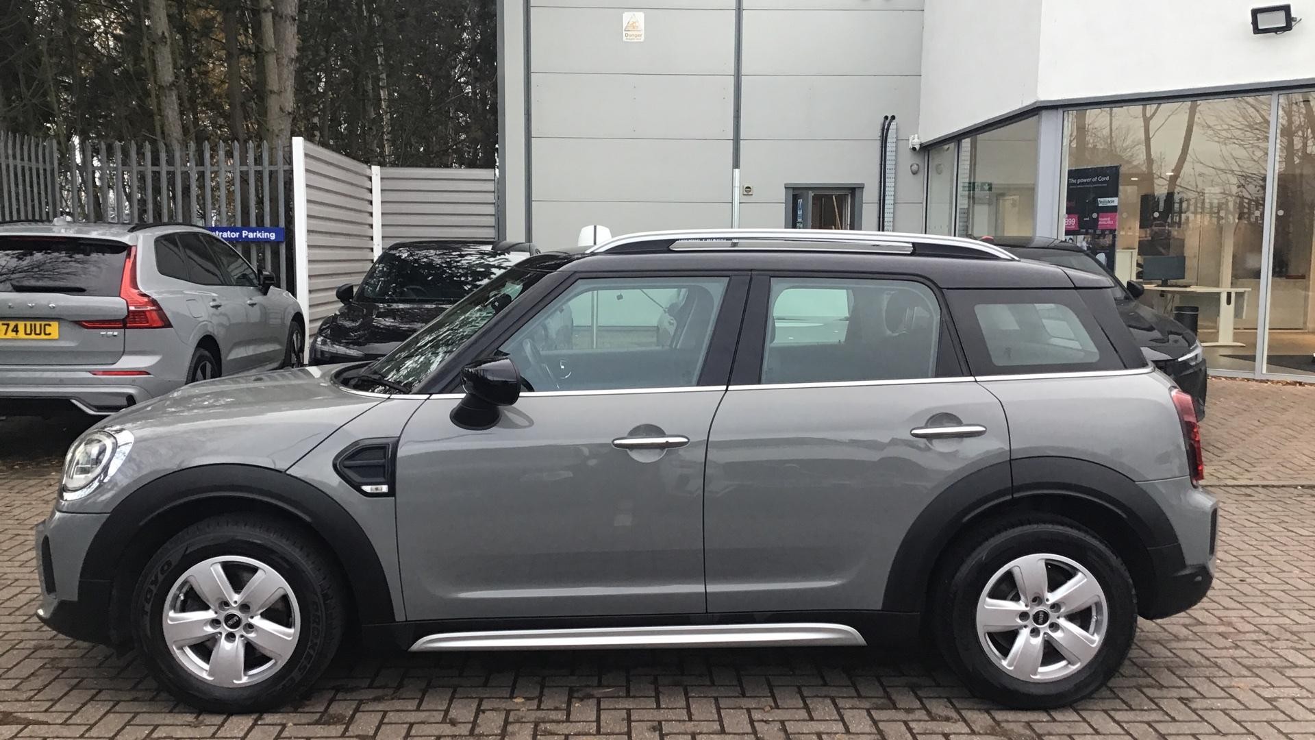 MINI Countryman Image 8