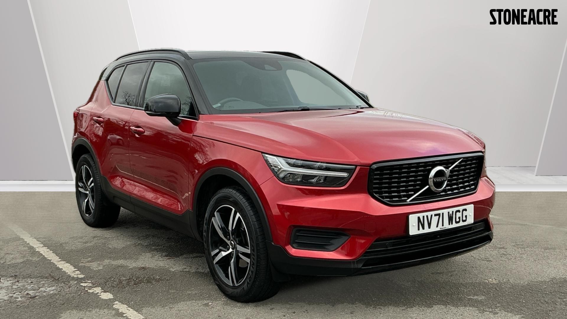 Volvo XC40 Image 1