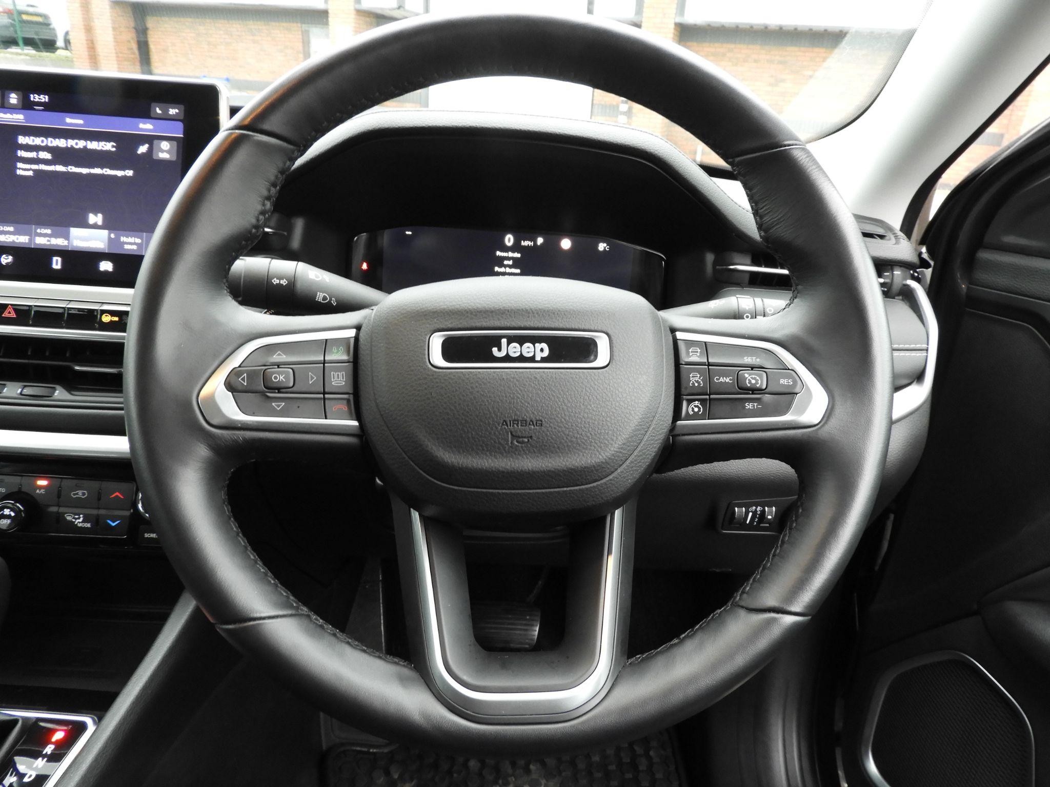 Jeep Compass Image 16