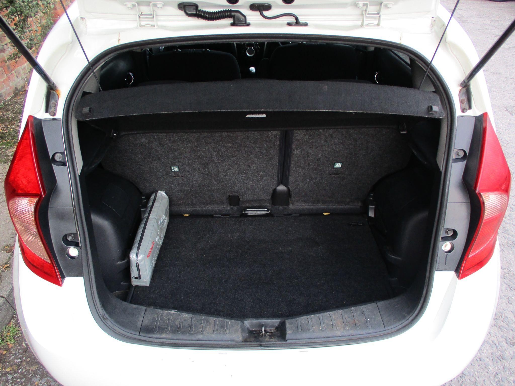 Nissan Note Image 12