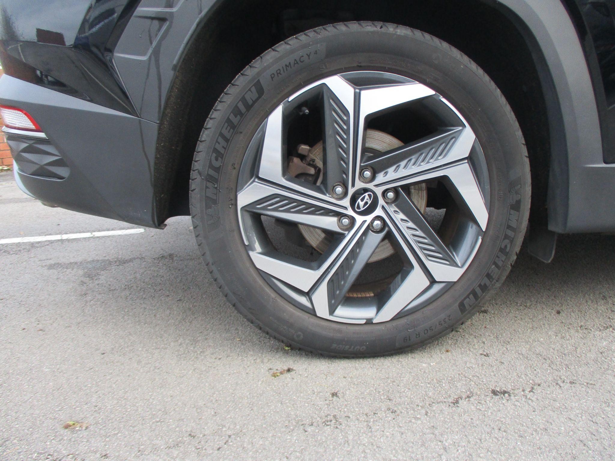 Hyundai TUCSON Image 9