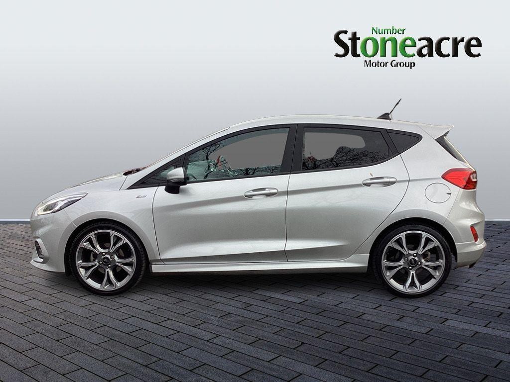 Ford Fiesta Image 5