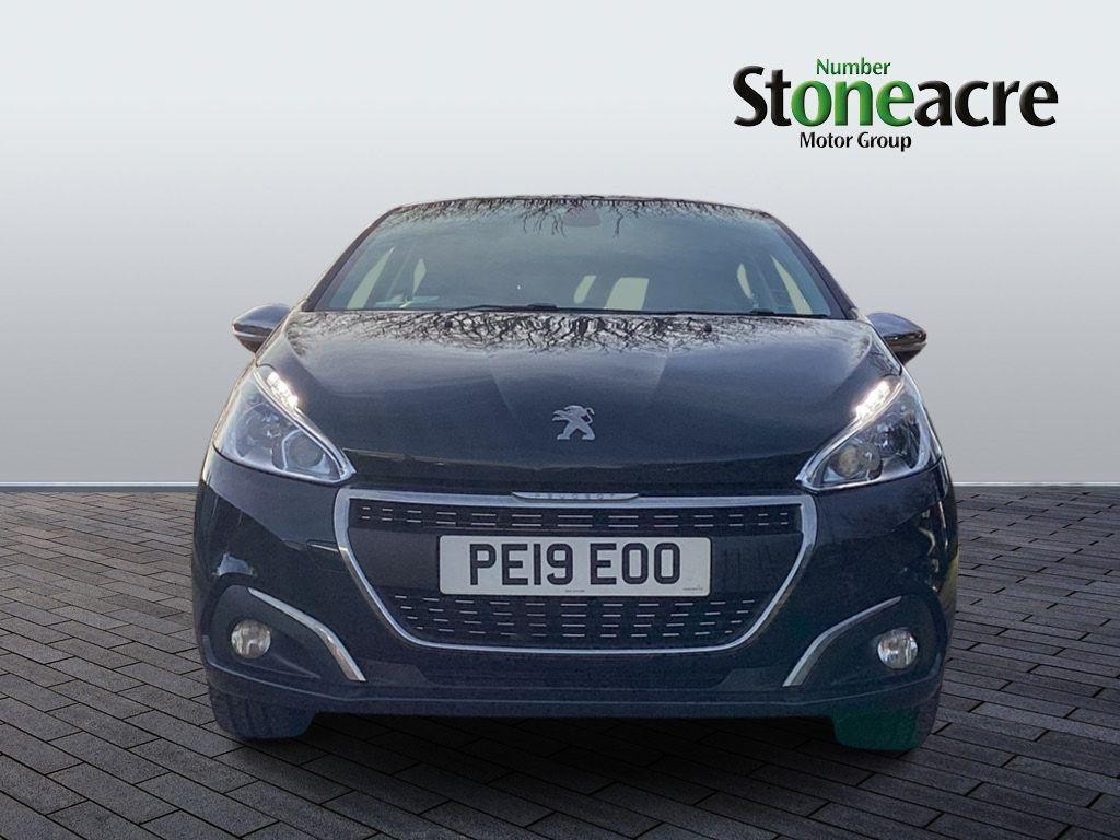 Peugeot 208 Image 8