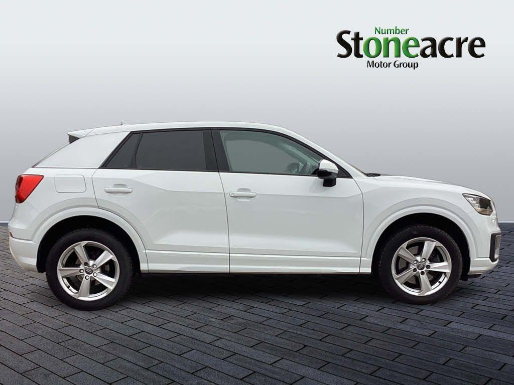 Audi Q2 Image 2