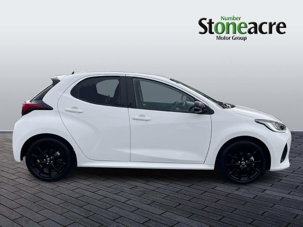 Mazda2 HYBRID Image 2