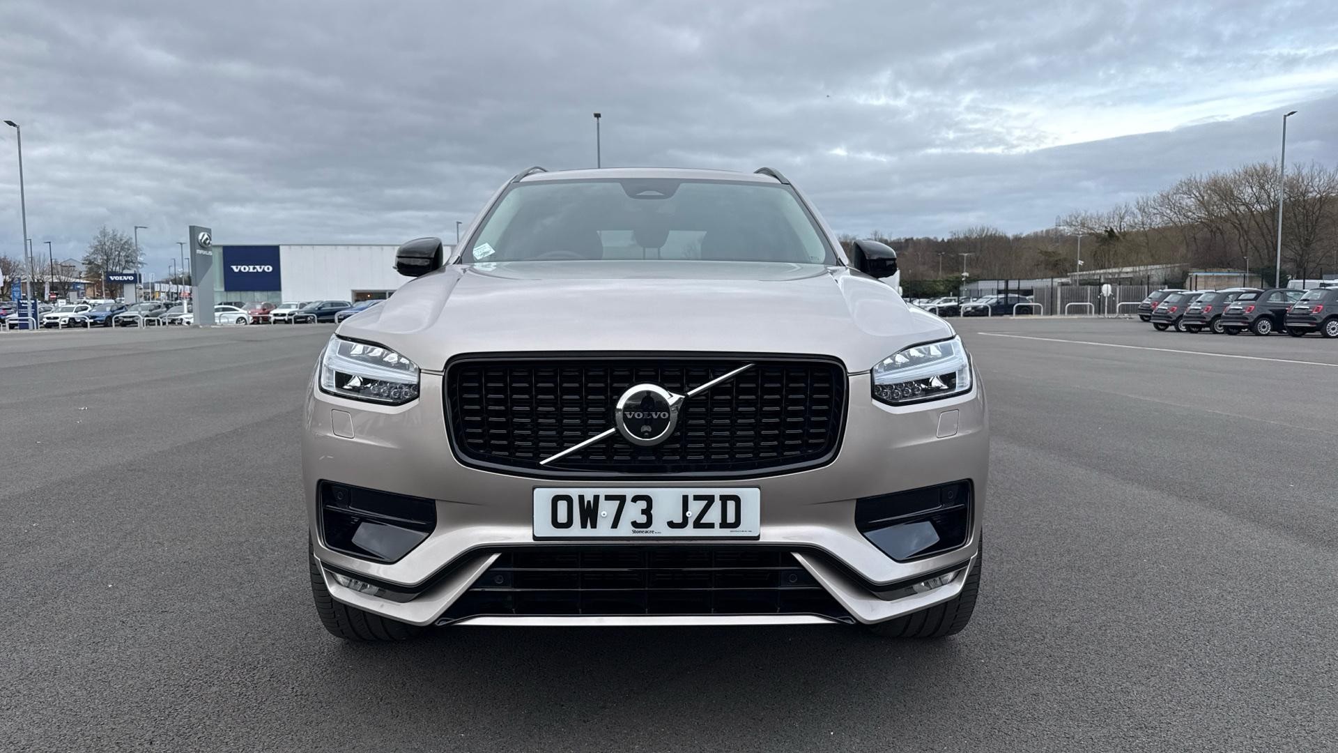 Volvo XC90 Image 12