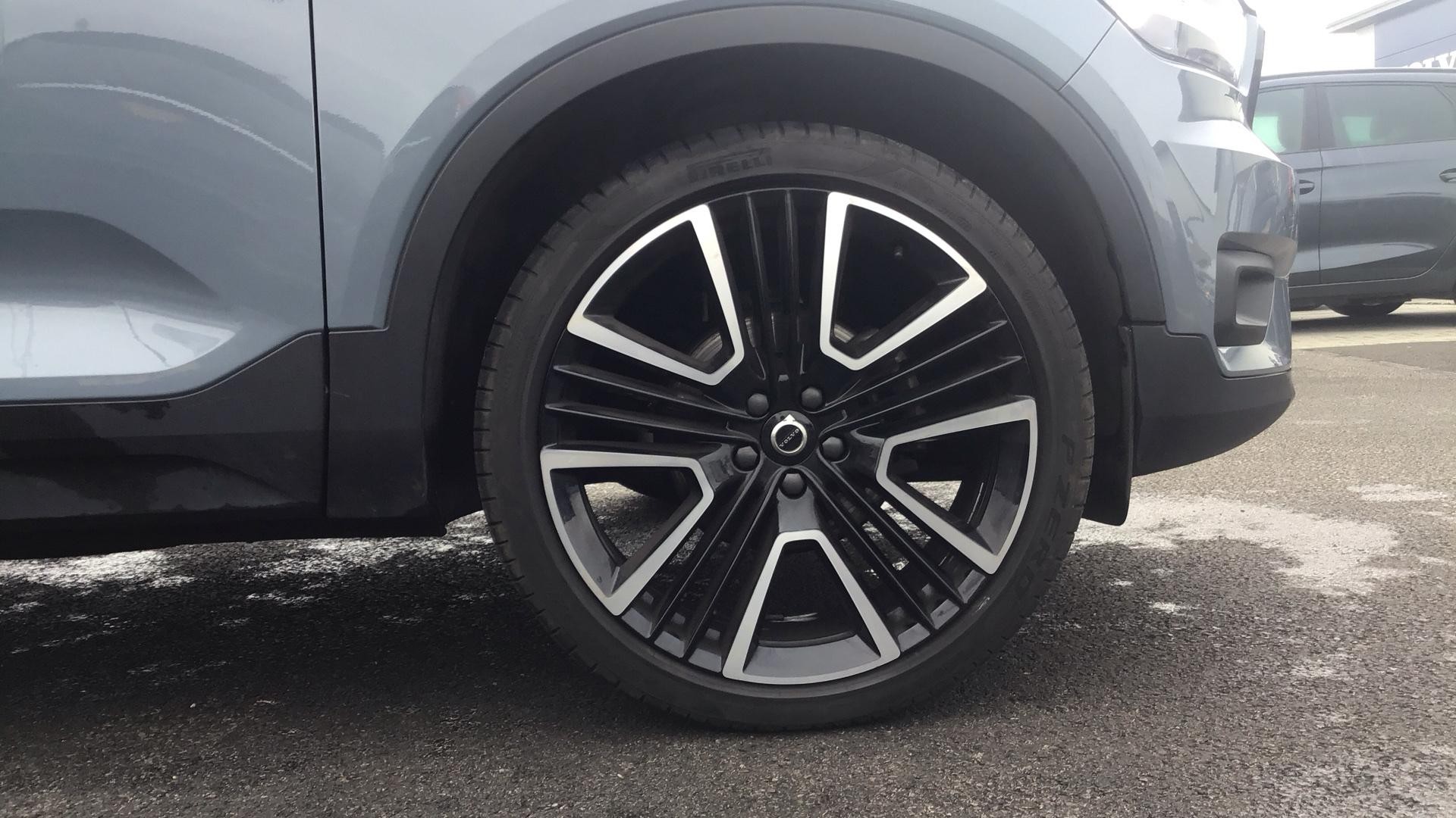 Volvo XC40 Image 16