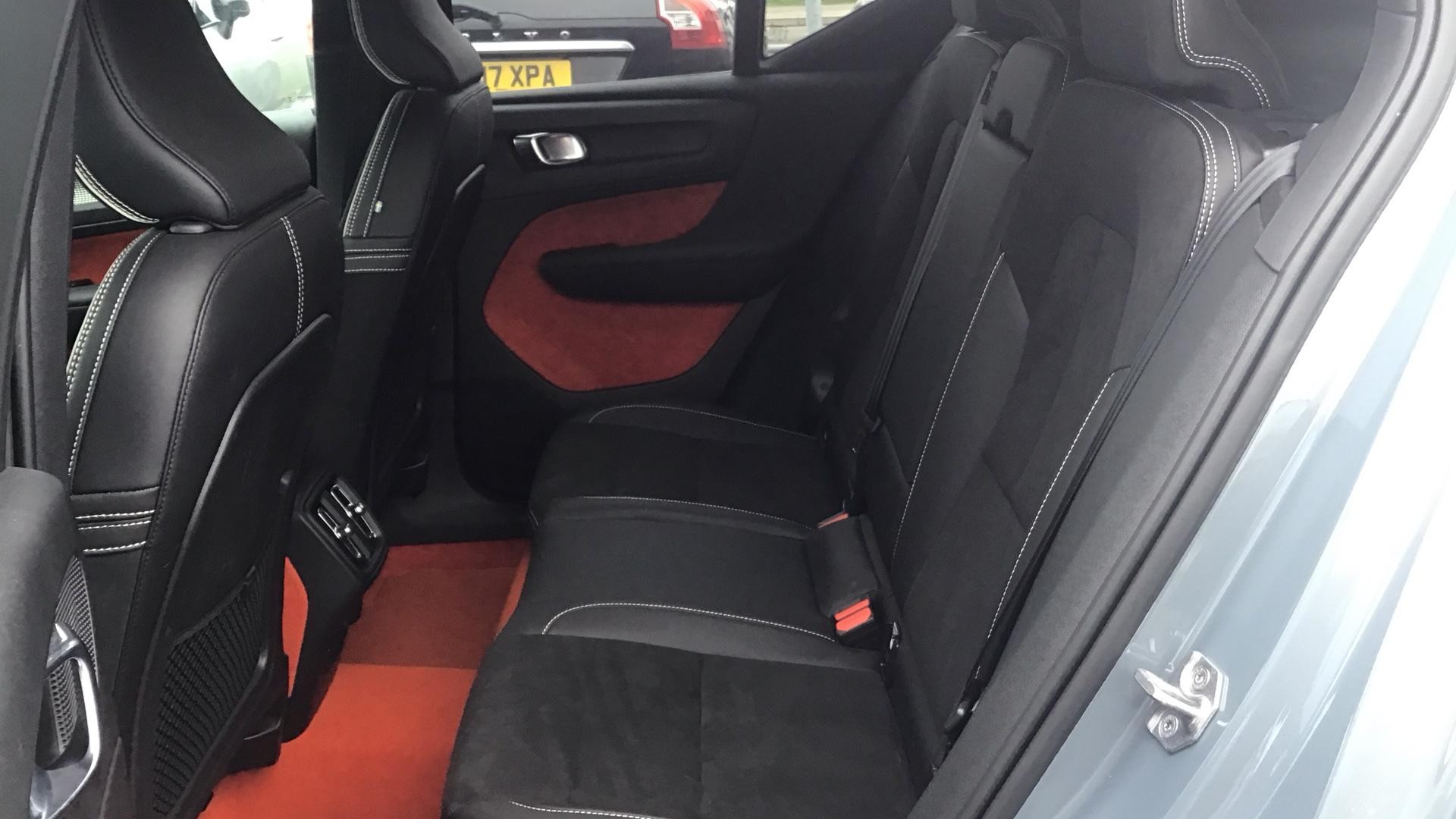 Volvo XC40 Image 33