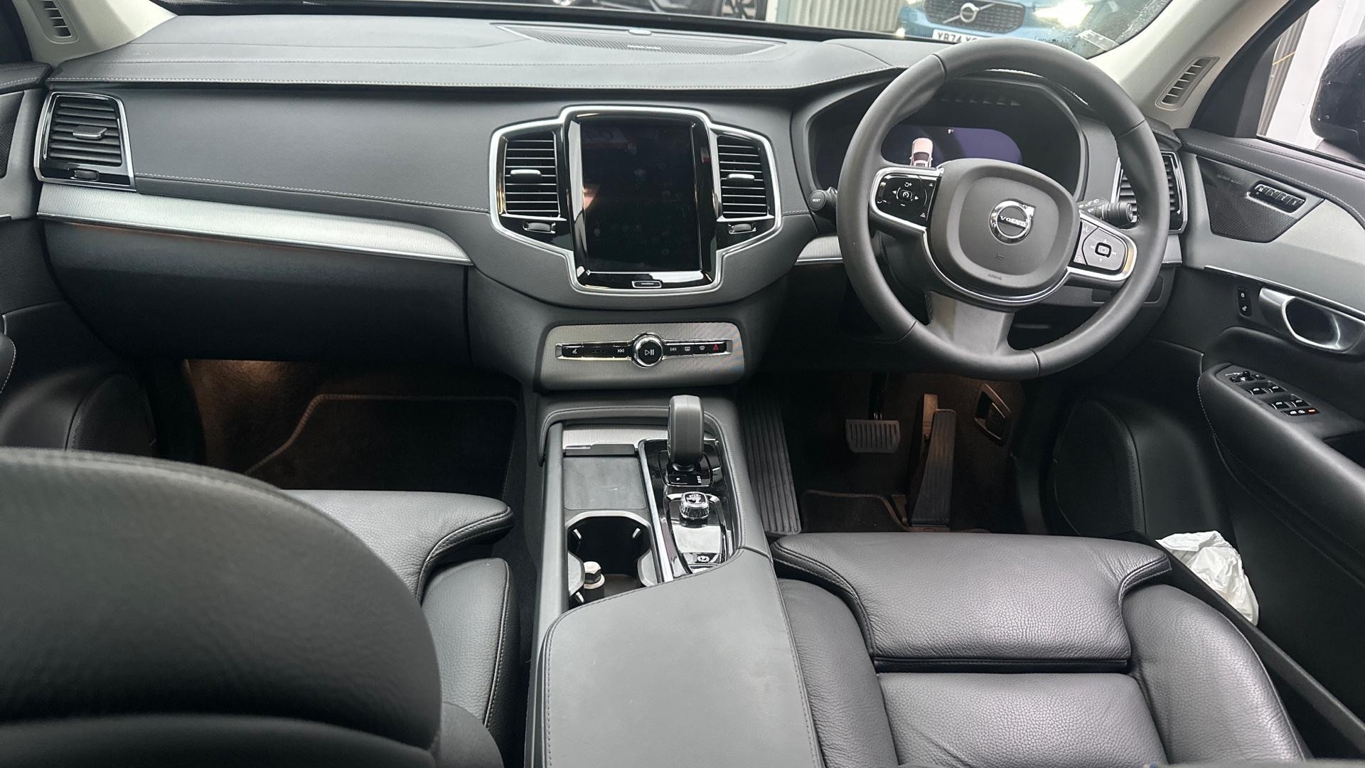 Volvo XC90 Image 20