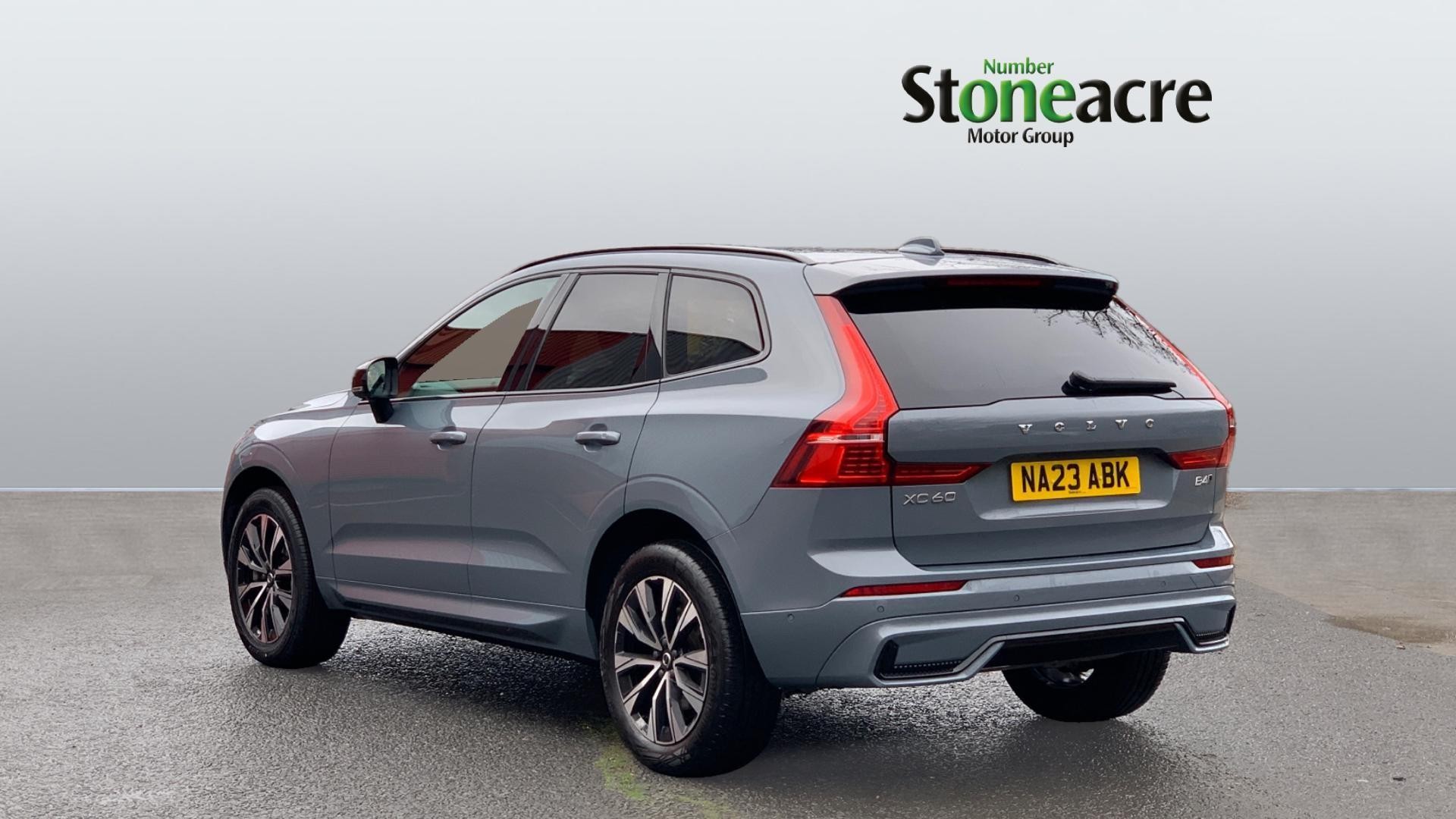 Volvo XC60 Image 2