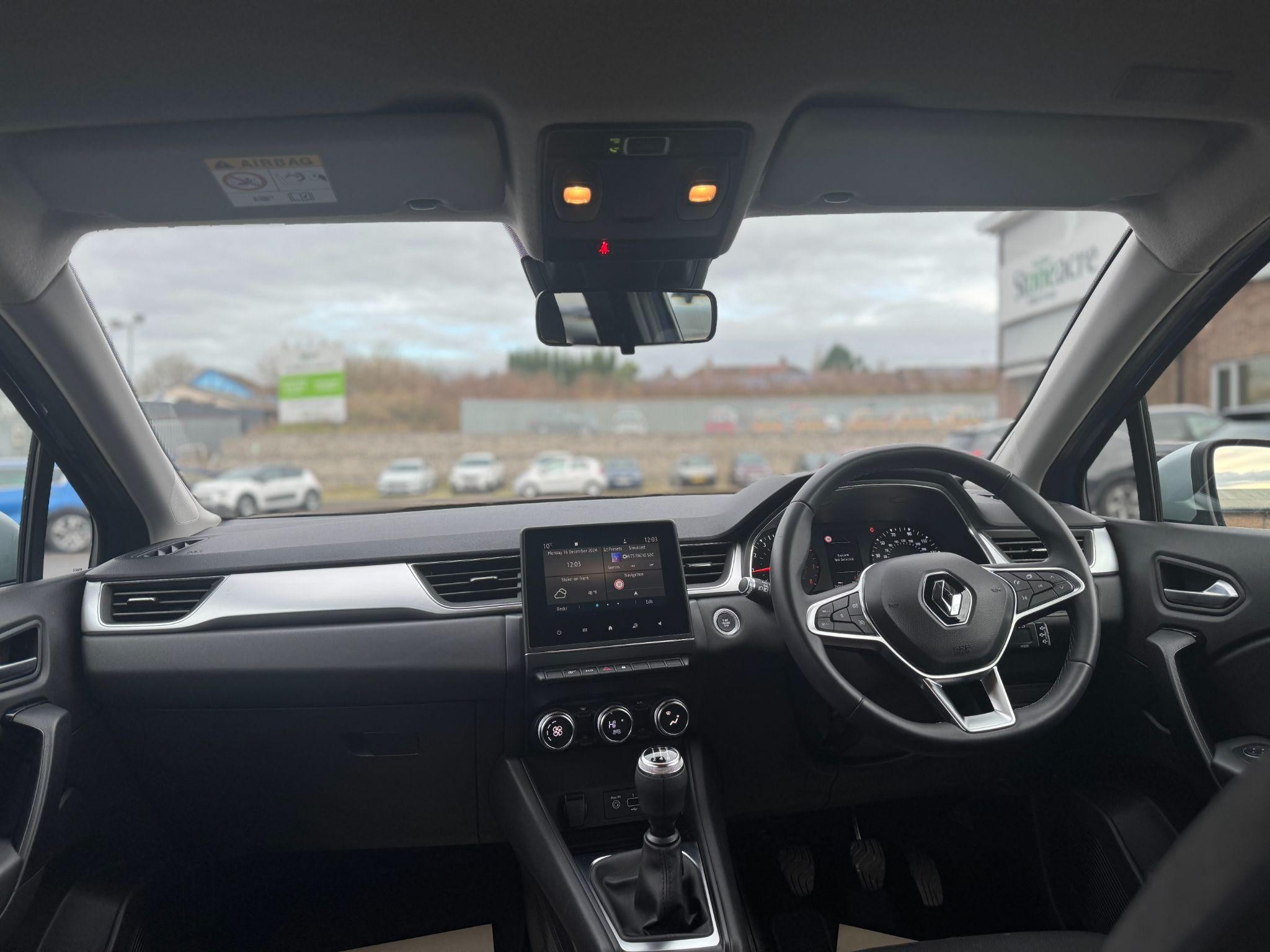 Renault Captur Image 17