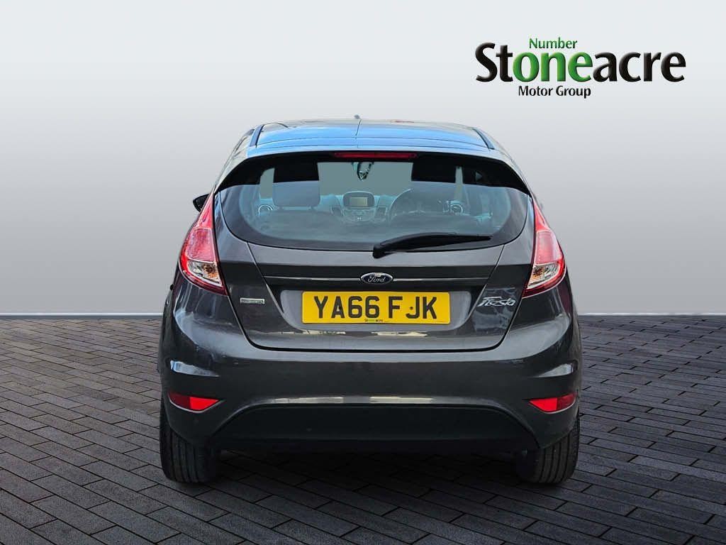 Ford Fiesta Image 4