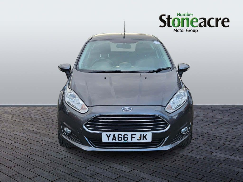 Ford Fiesta Image 8