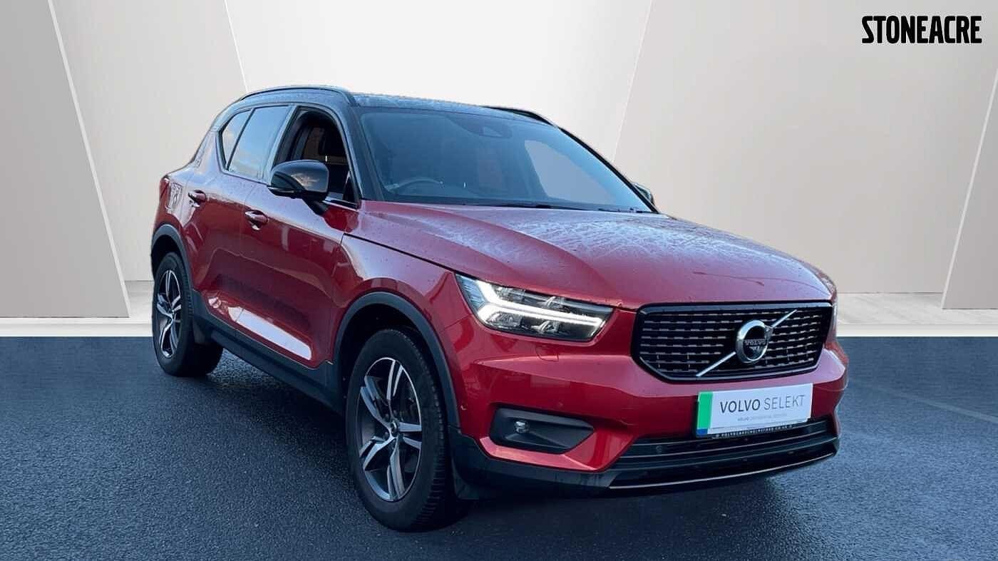 Volvo XC40 Image 1