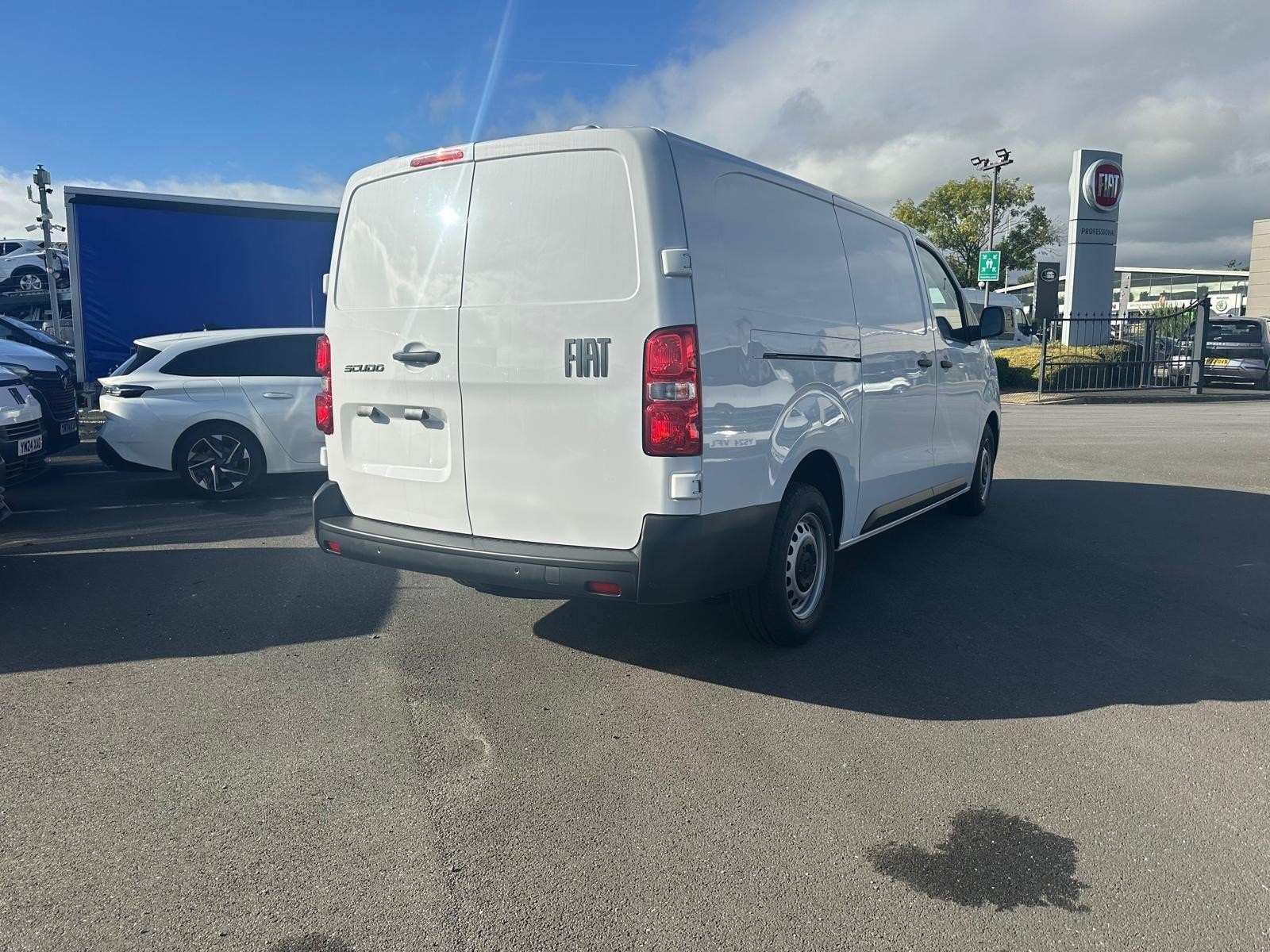 Fiat Scudo Panel Van Image 2