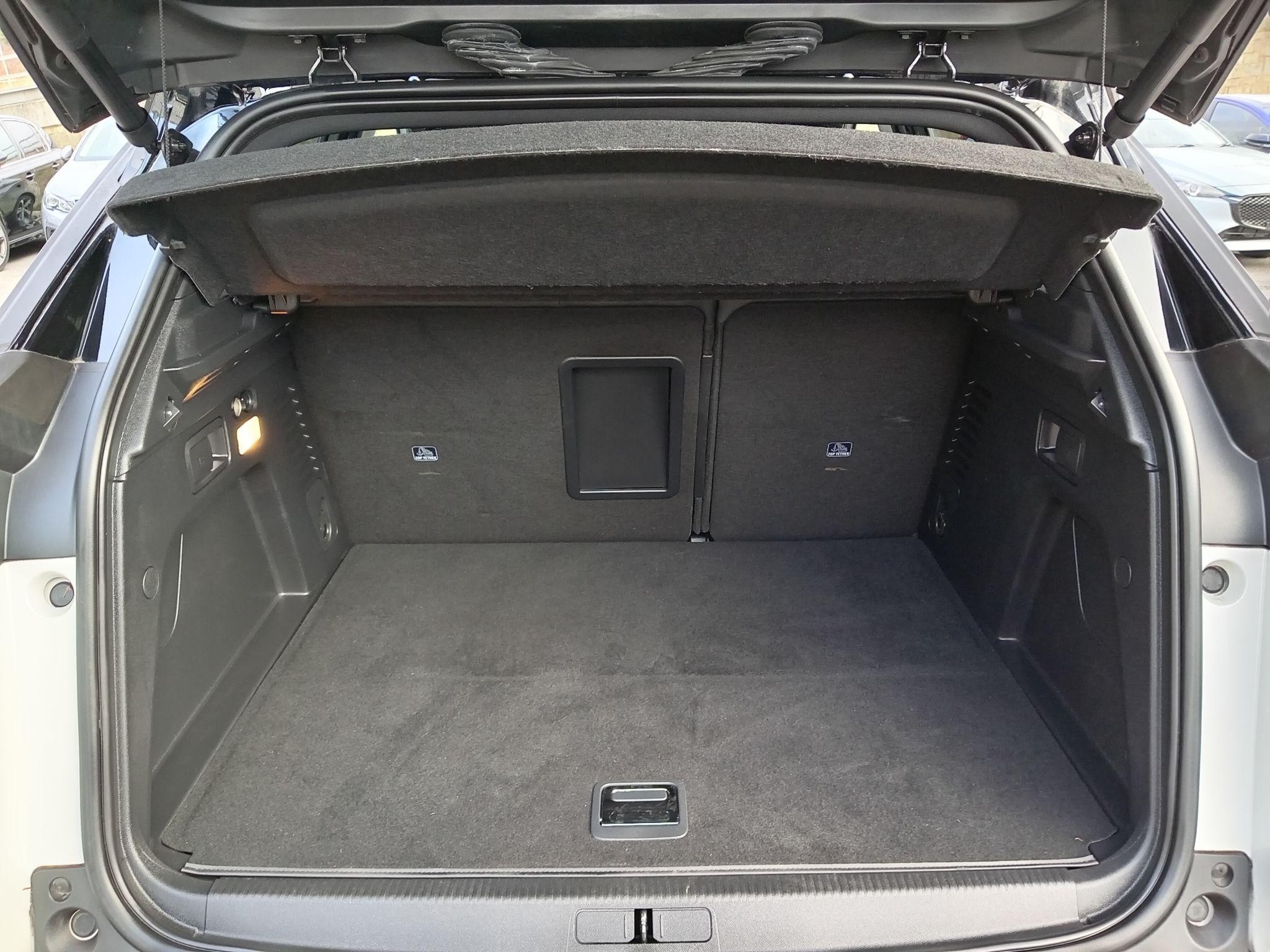 Peugeot 3008 Image 11