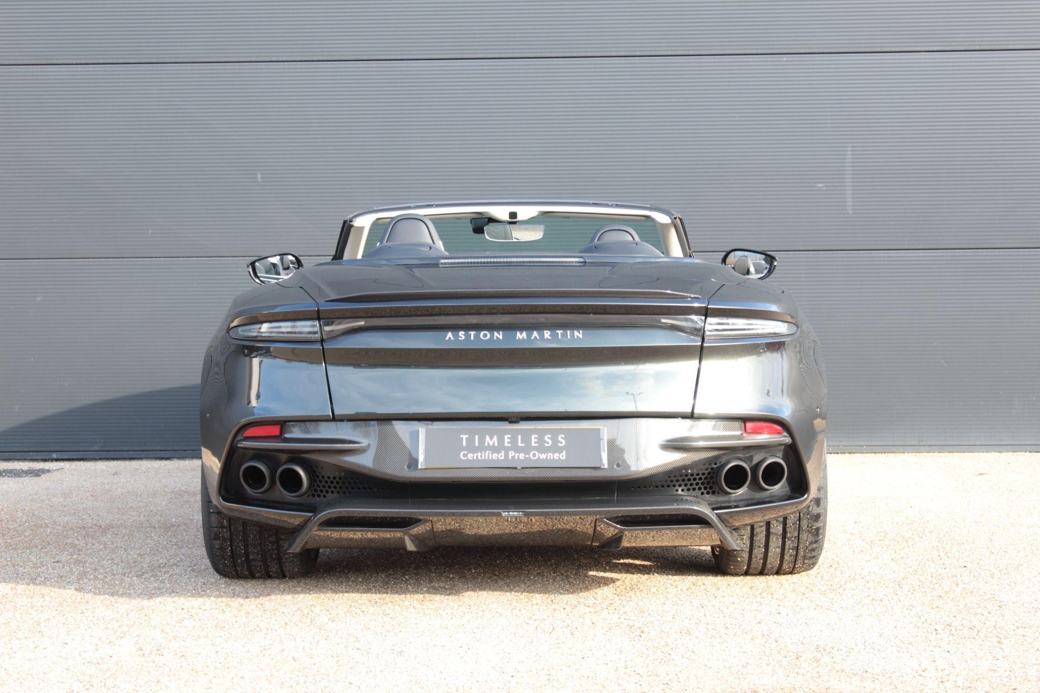 Aston Martin DBS Image 30