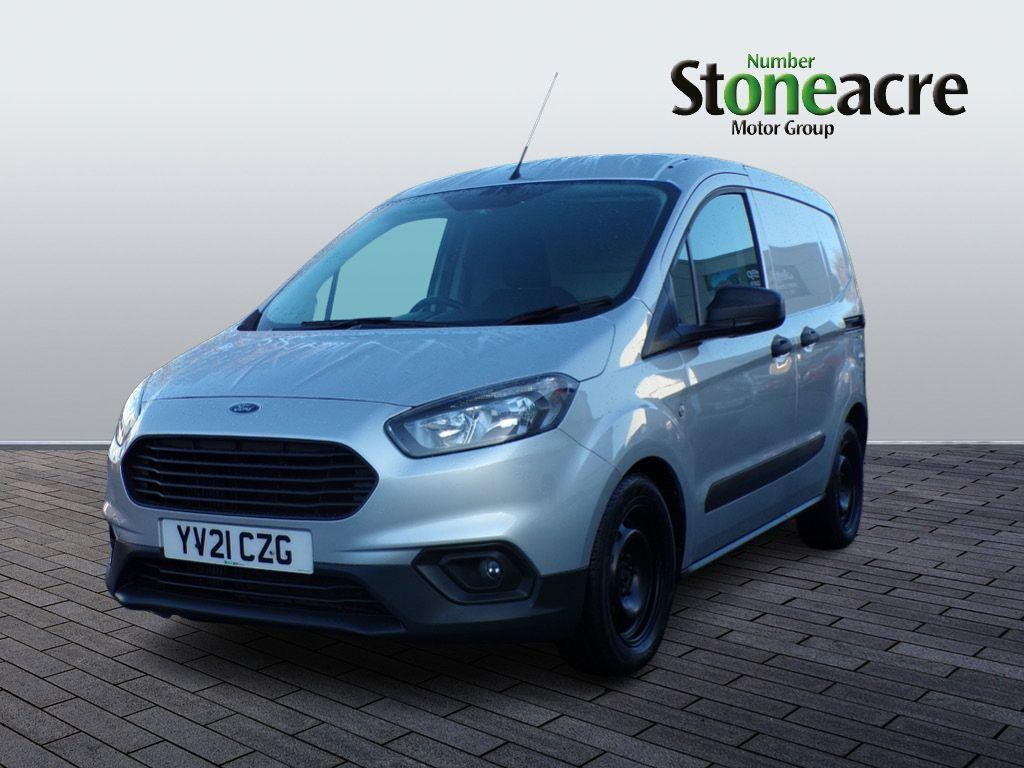 Ford Transit Courier Image 7