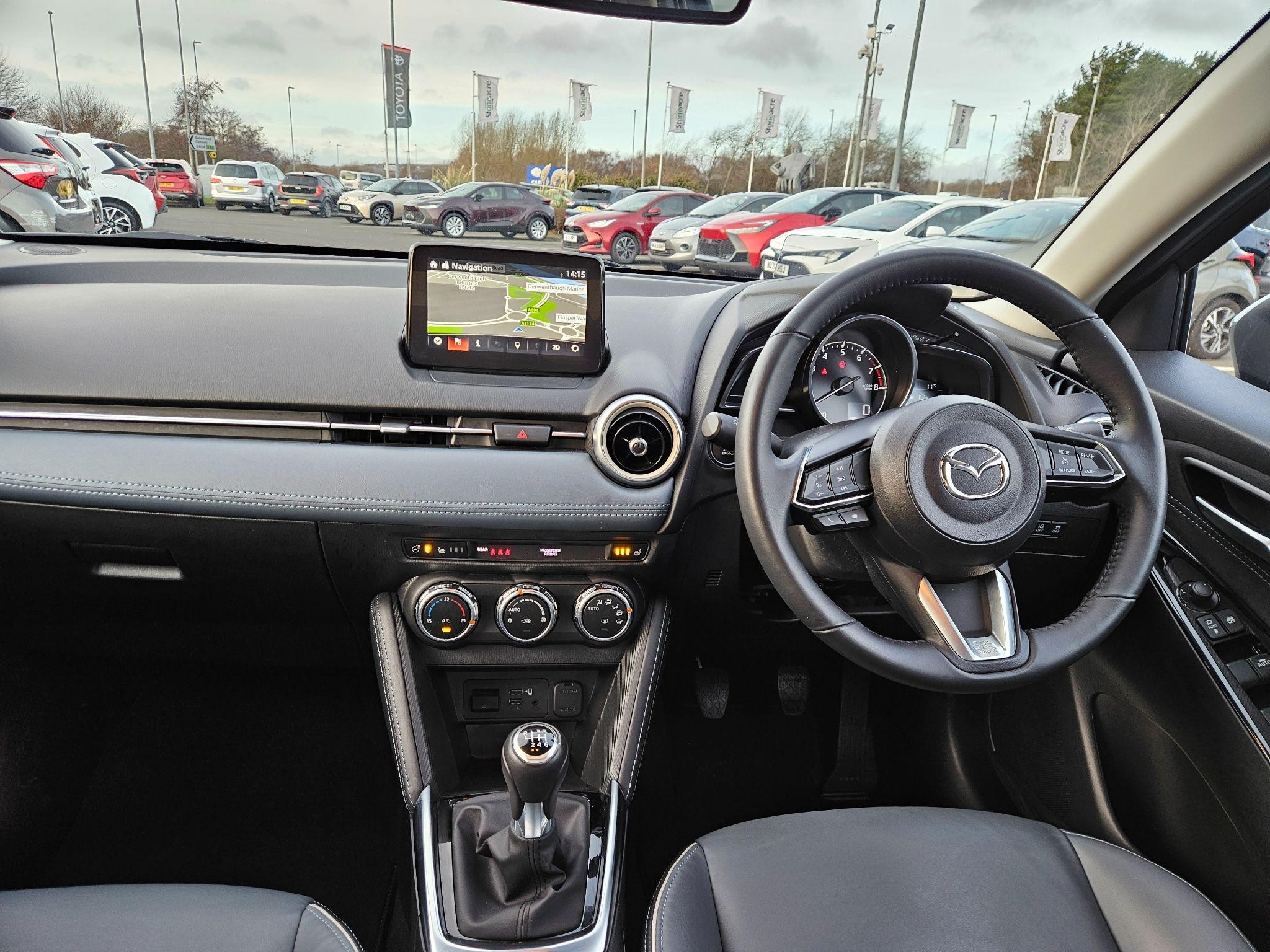 Mazda2 Image 12