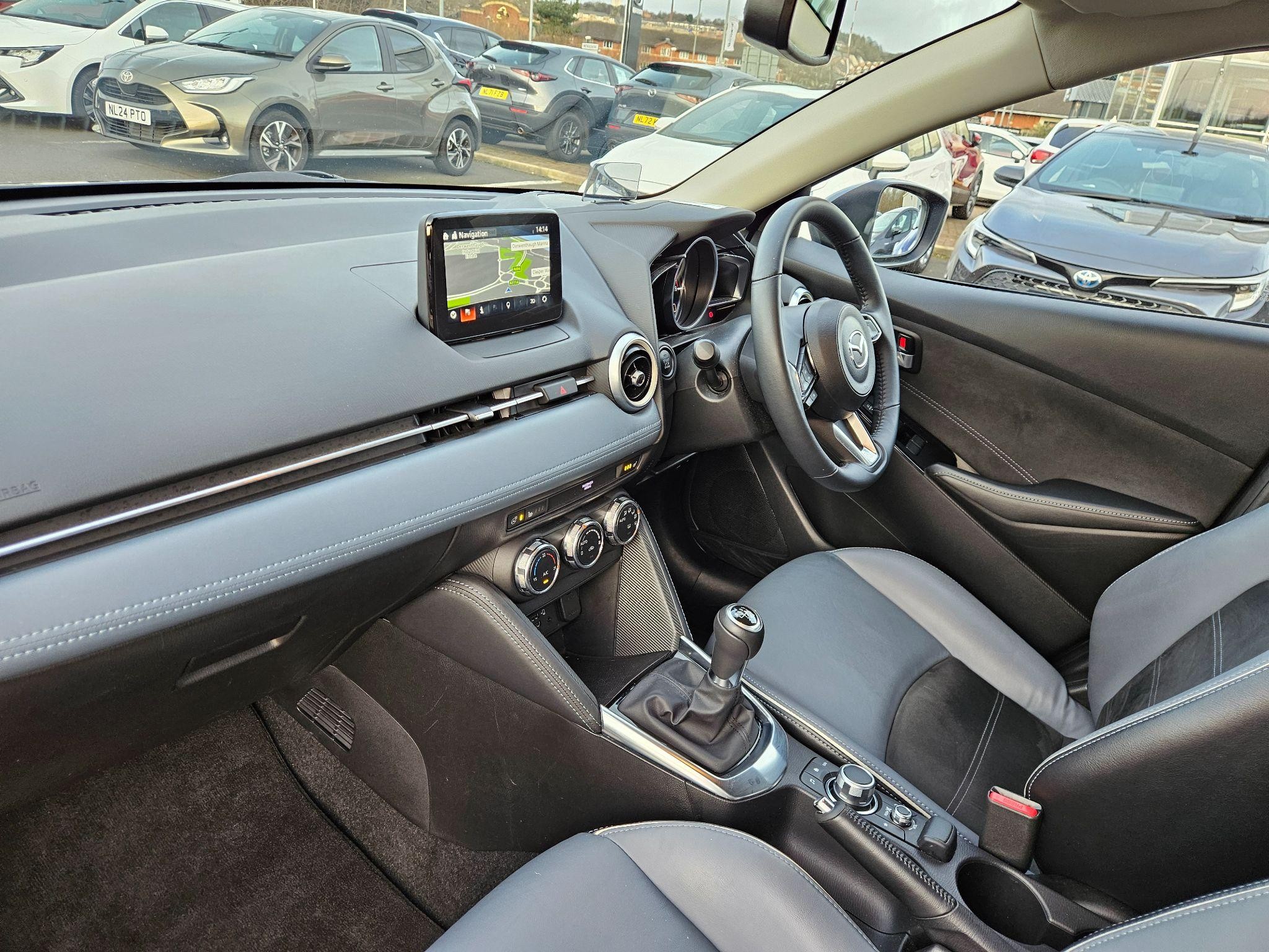 Mazda2 Image 13