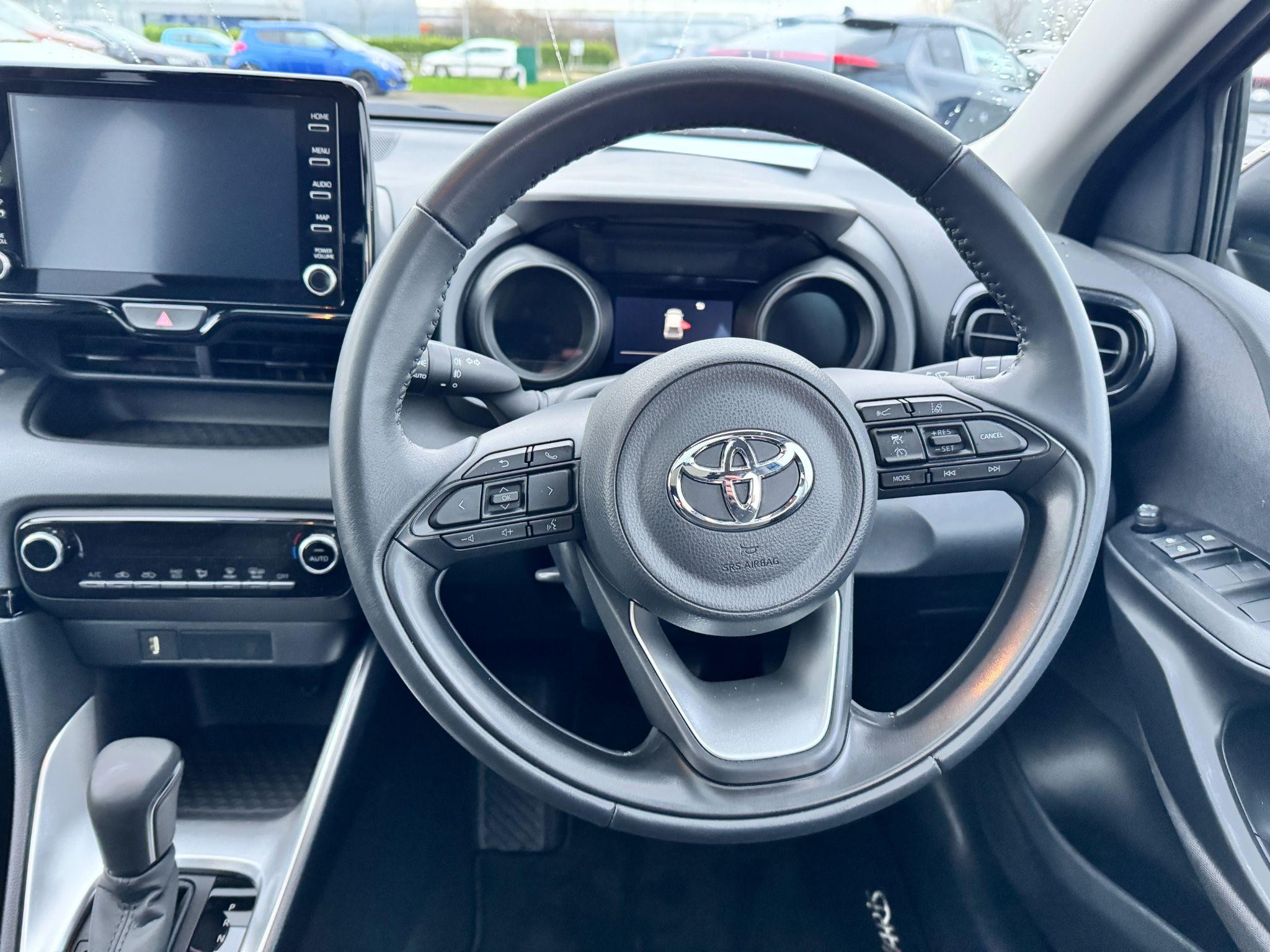 Toyota Yaris Image 19