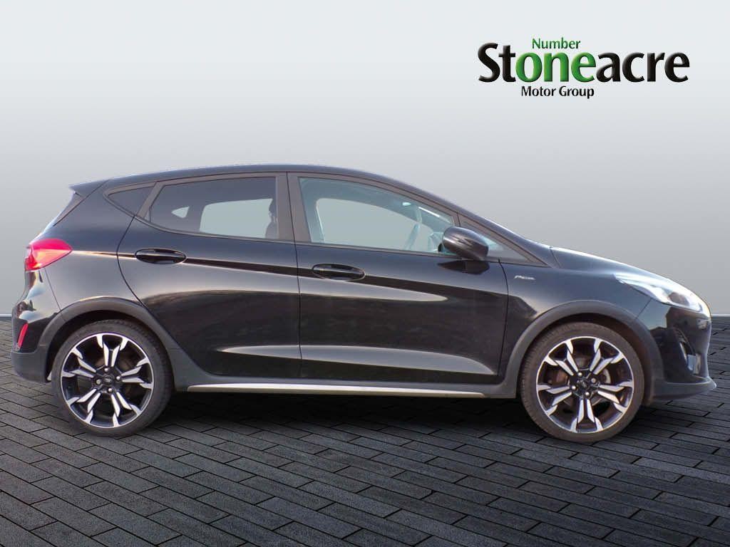 Ford Fiesta Image 2