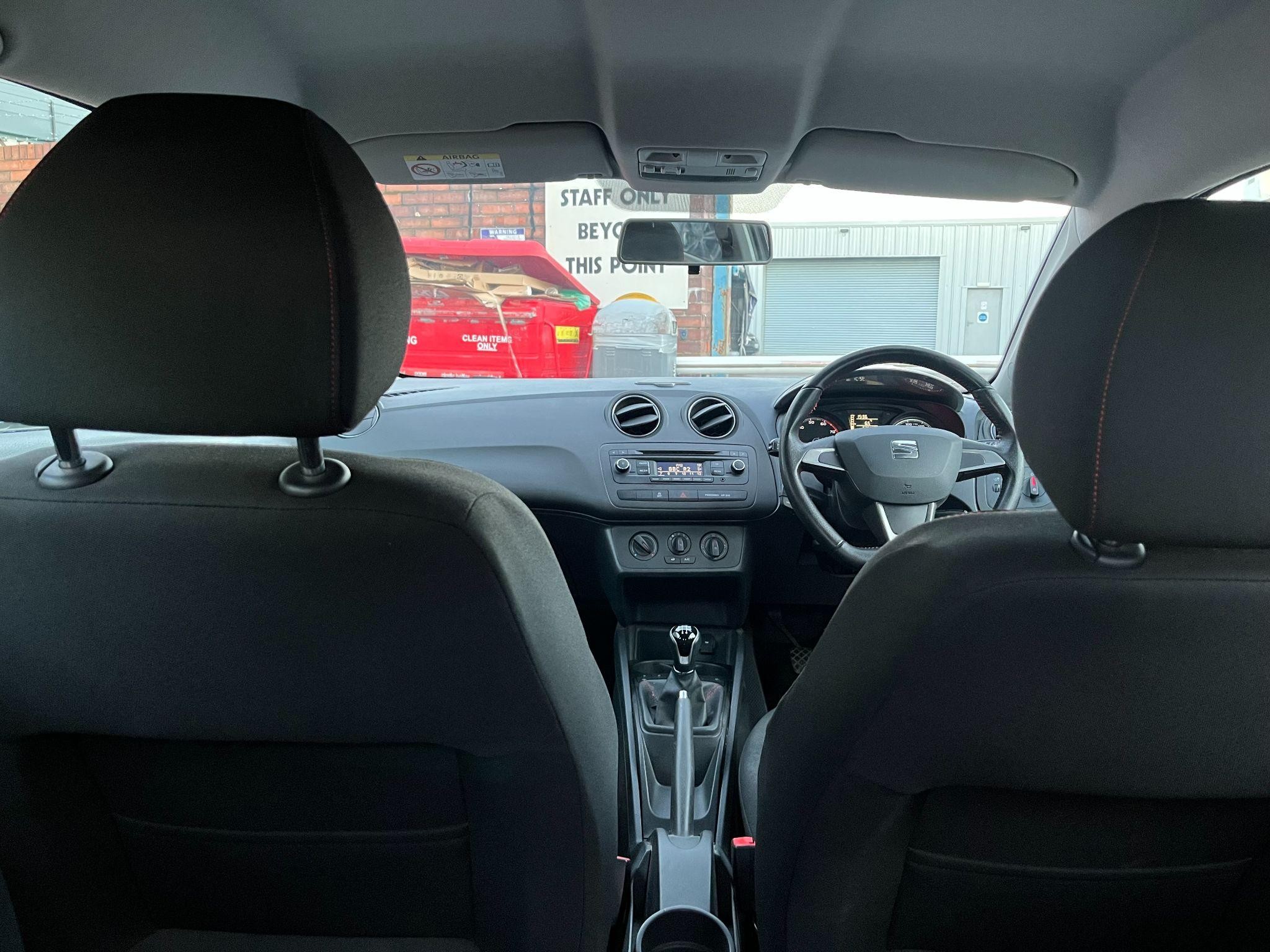 SEAT Ibiza Image 18