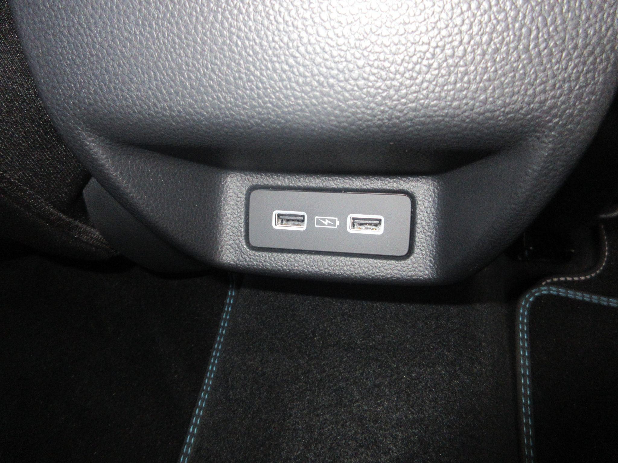 Honda Civic Image 18