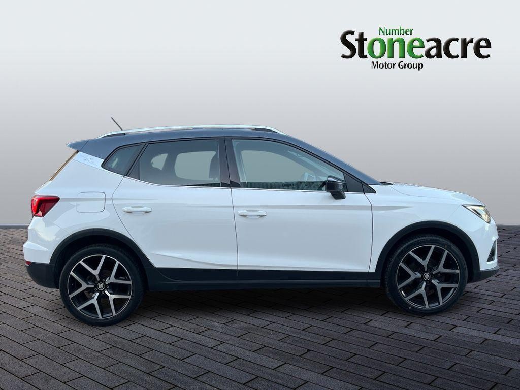 SEAT Arona Image 2