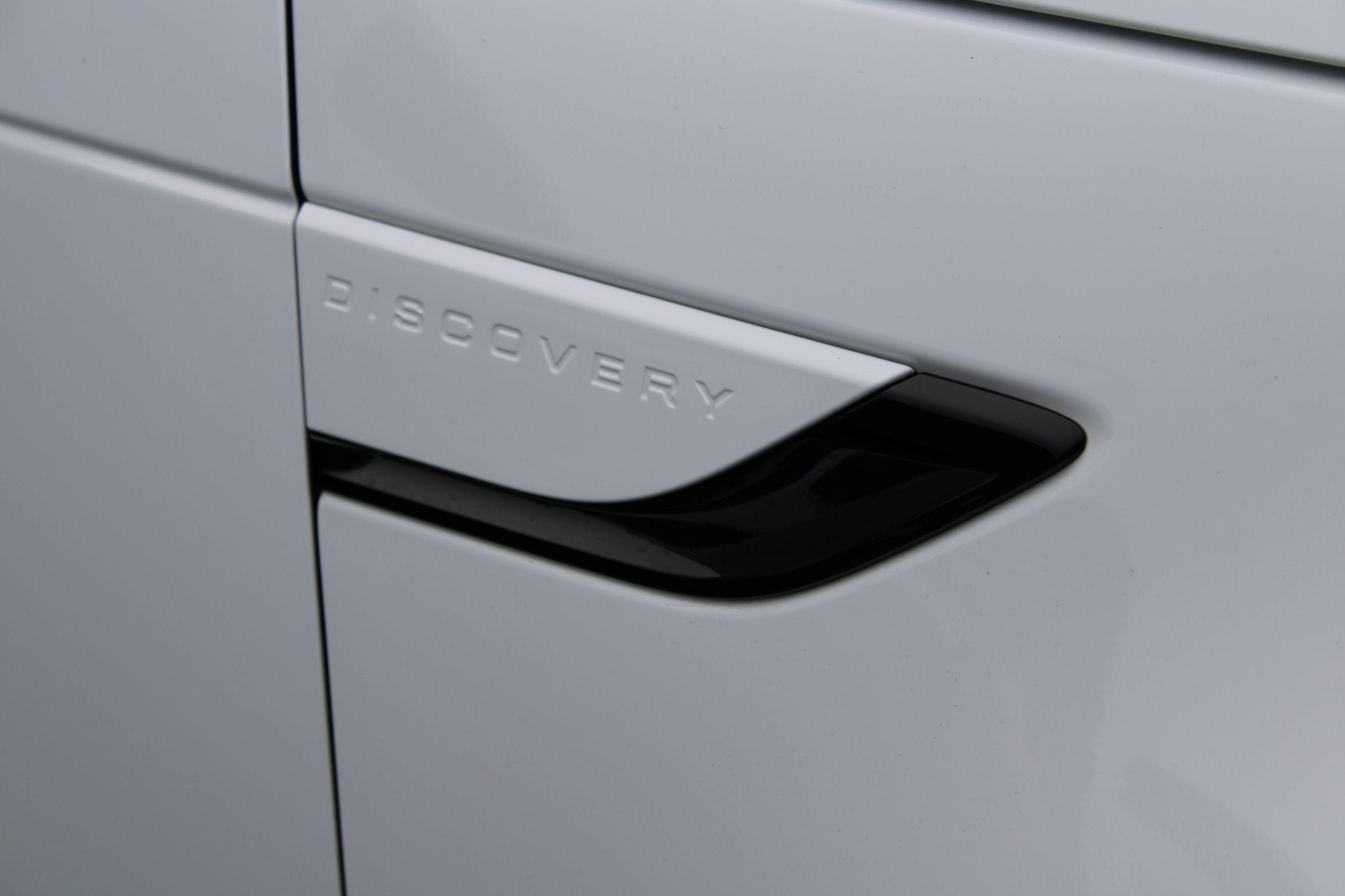 Land Rover Discovery Image 29