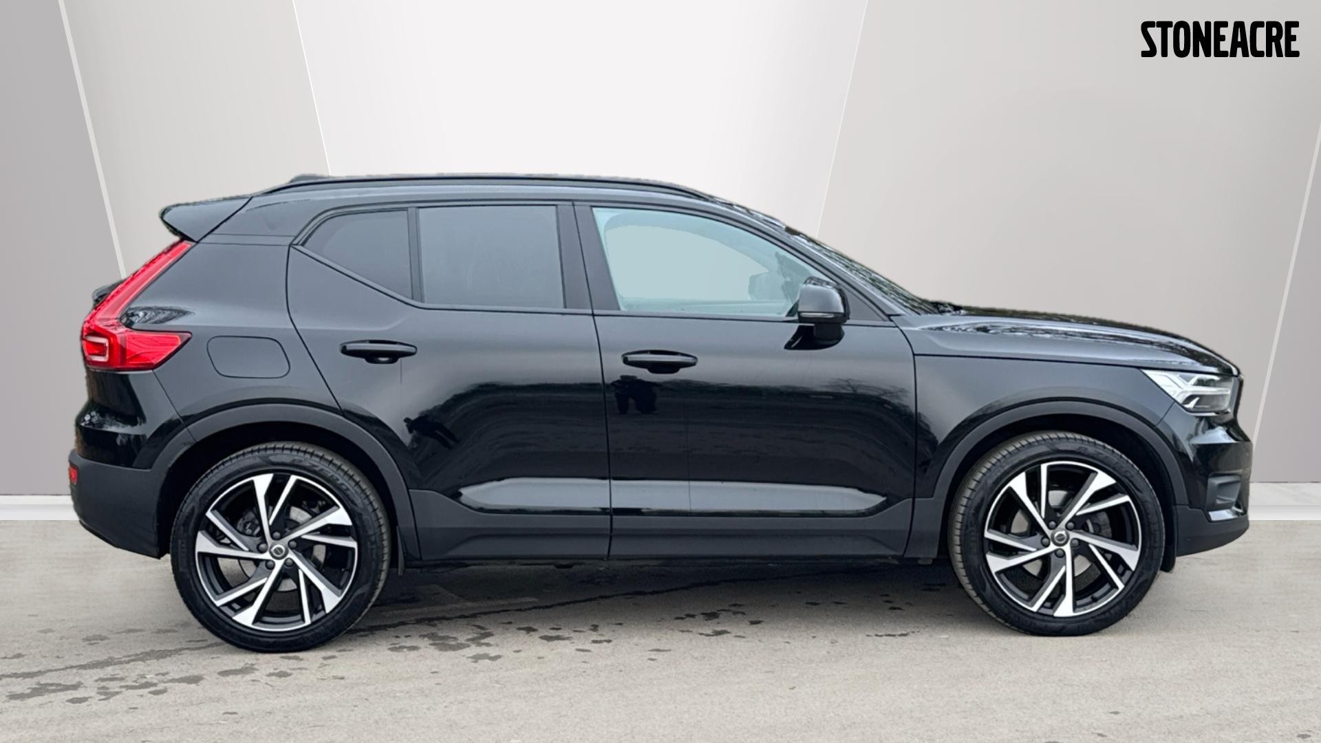 Volvo XC40 Image 3