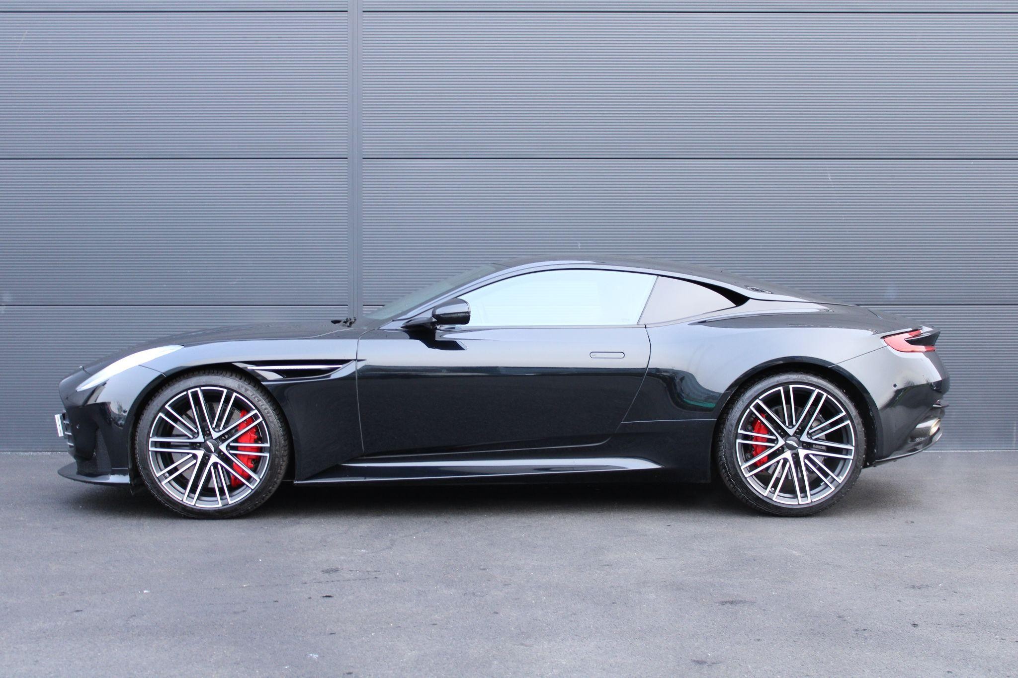 Aston Martin DB12 Image 5