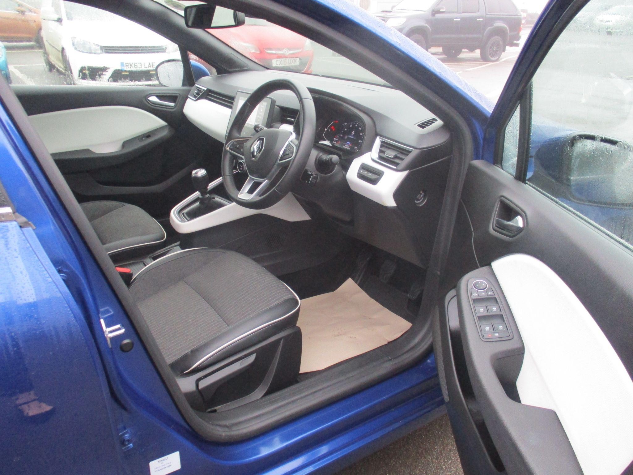 Renault Clio Image 19