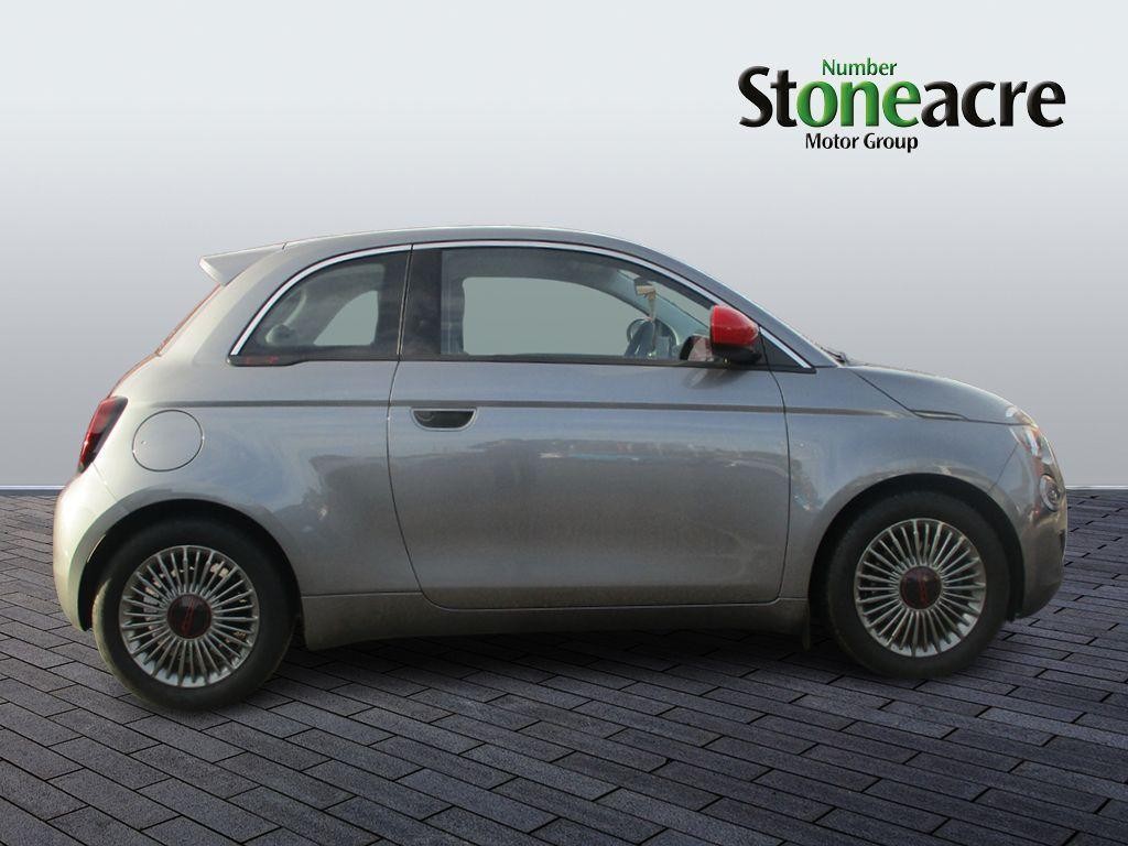 Fiat 500e Image 2