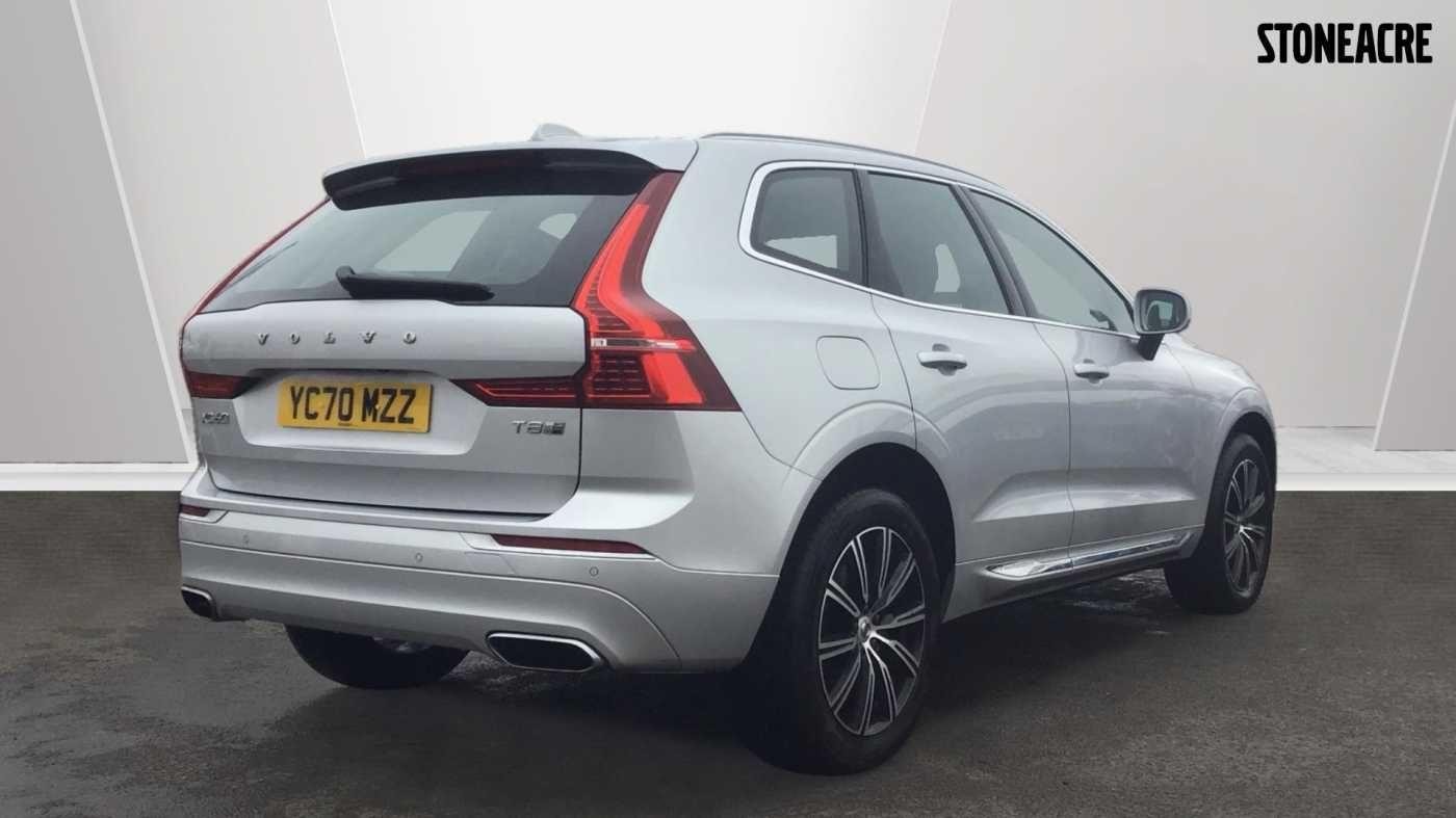 Volvo XC60 Image 8