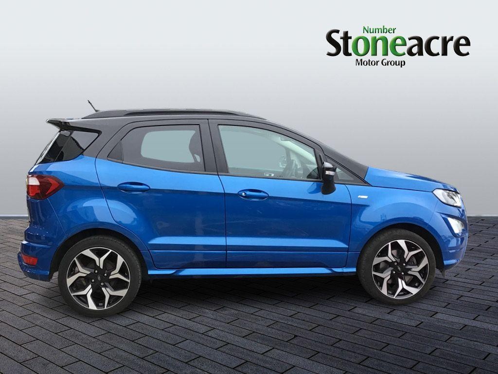 Ford EcoSport Image 2