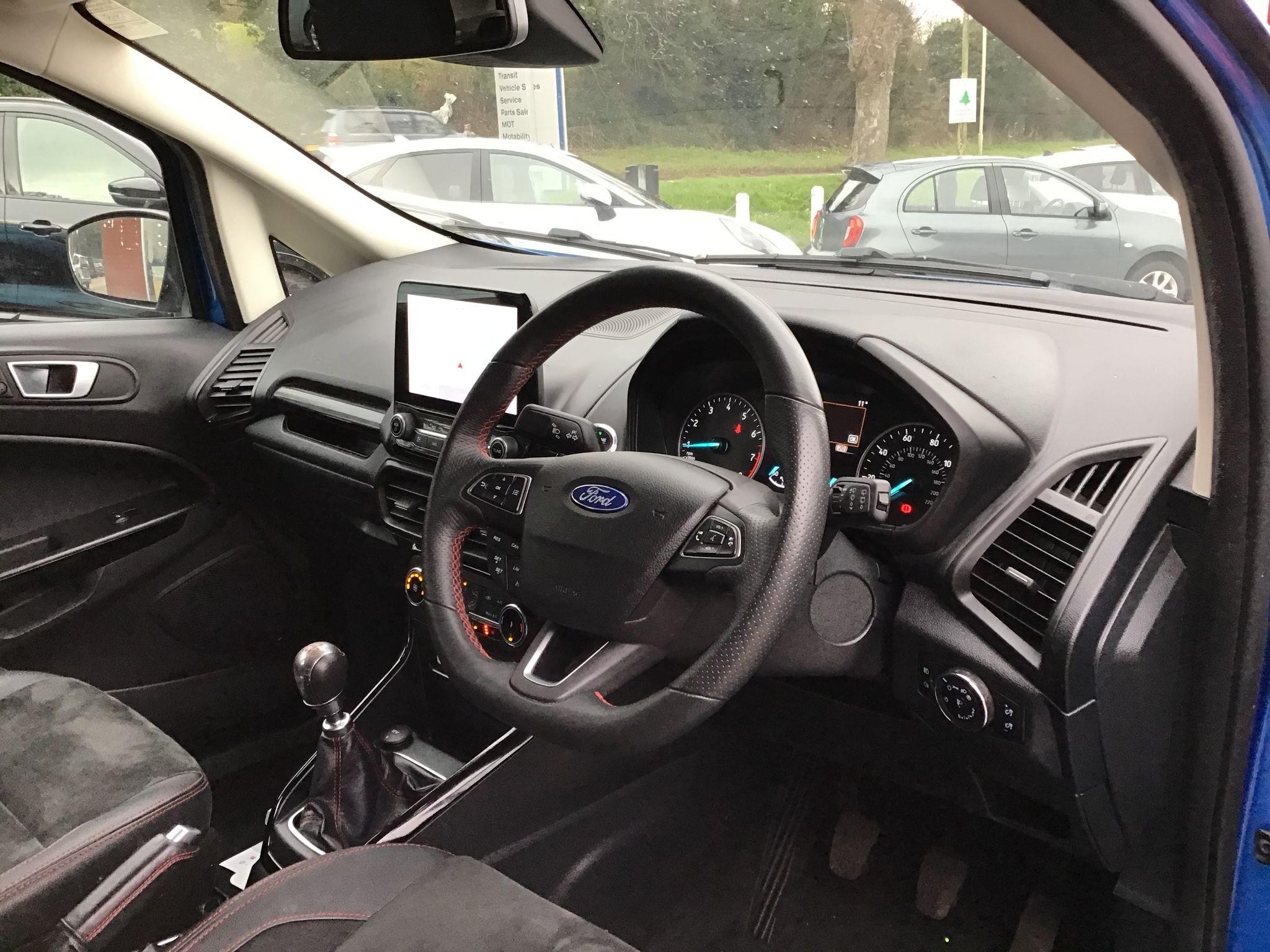 Ford EcoSport Image 11